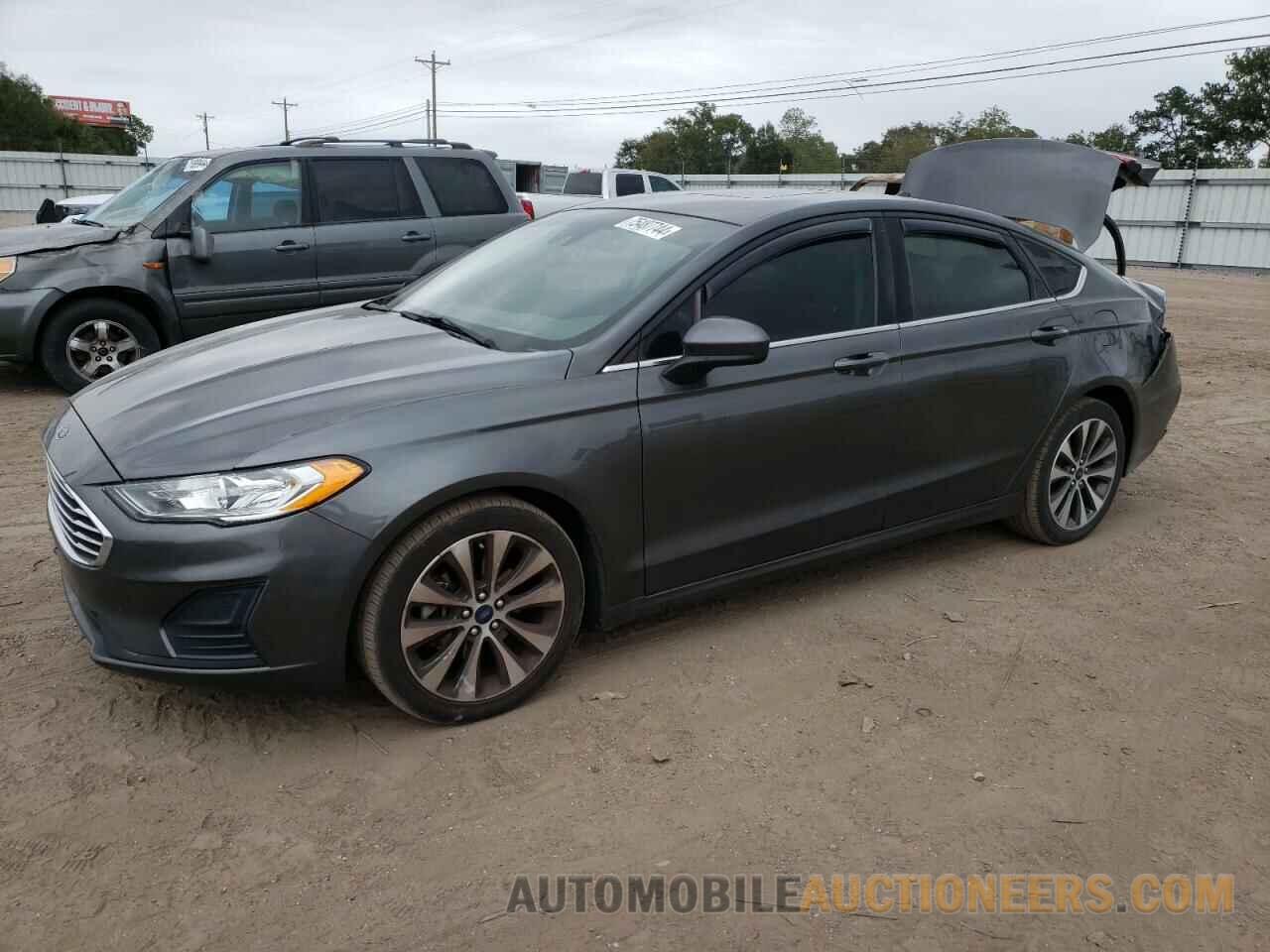 3FA6P0T97KR253325 FORD FUSION 2019