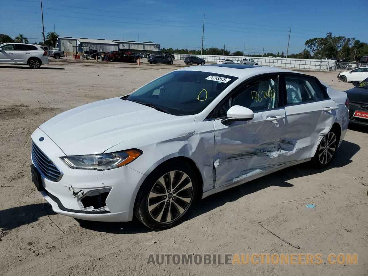 3FA6P0T98KR260249 FORD FUSION 2019