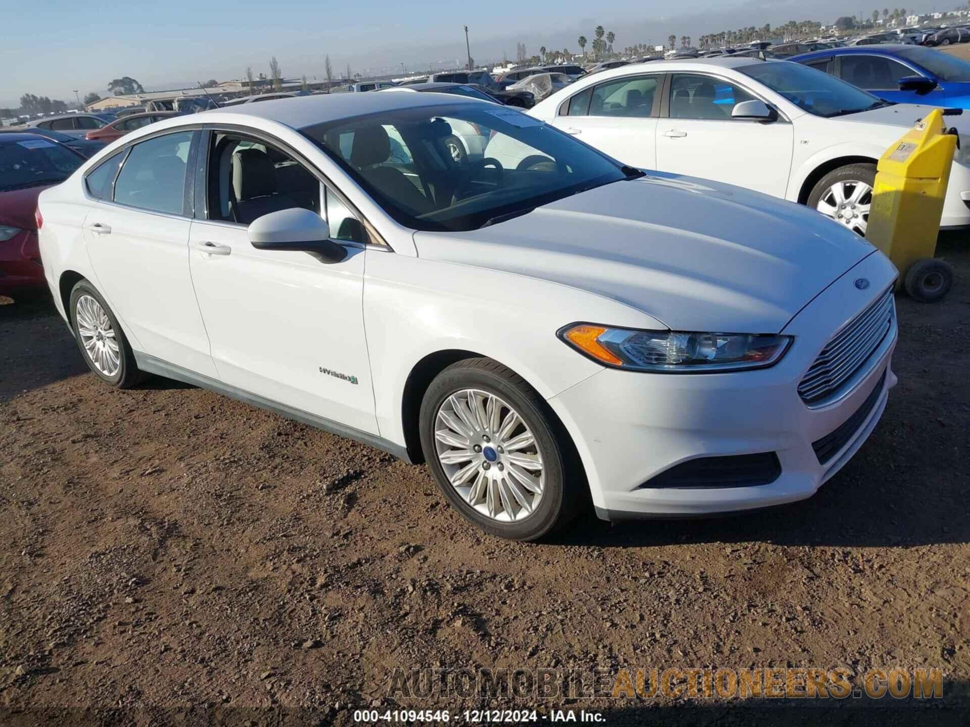 3FA6P0UU2FR283244 FORD FUSION HYBRID 2015