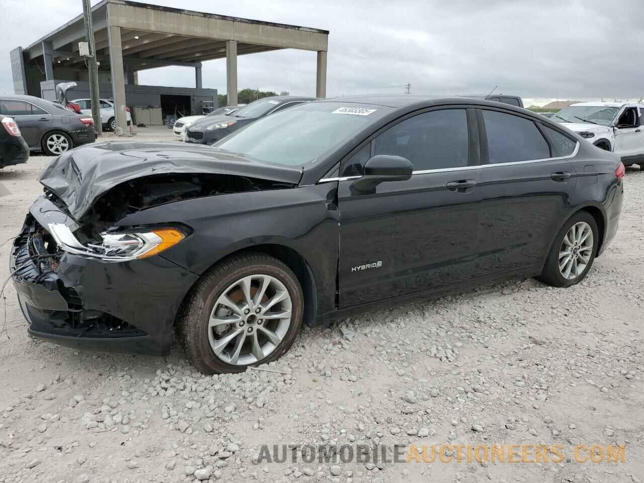 3FA6P0UU2HR183051 FORD FUSION 2017