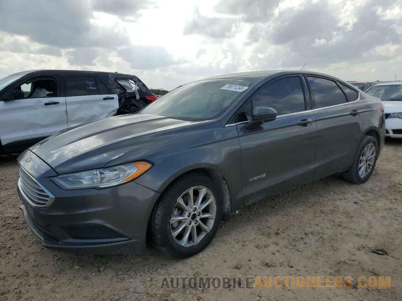 3FA6P0UU2HR259609 FORD FUSION 2017