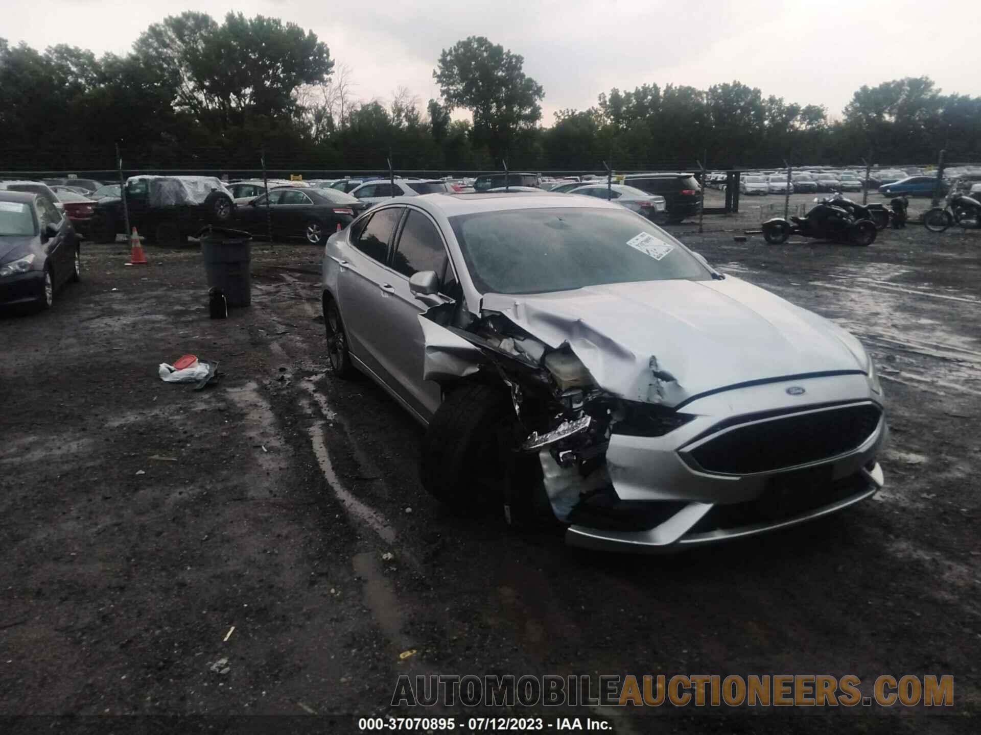 3FA6P0VP1JR109831 FORD FUSION 2018