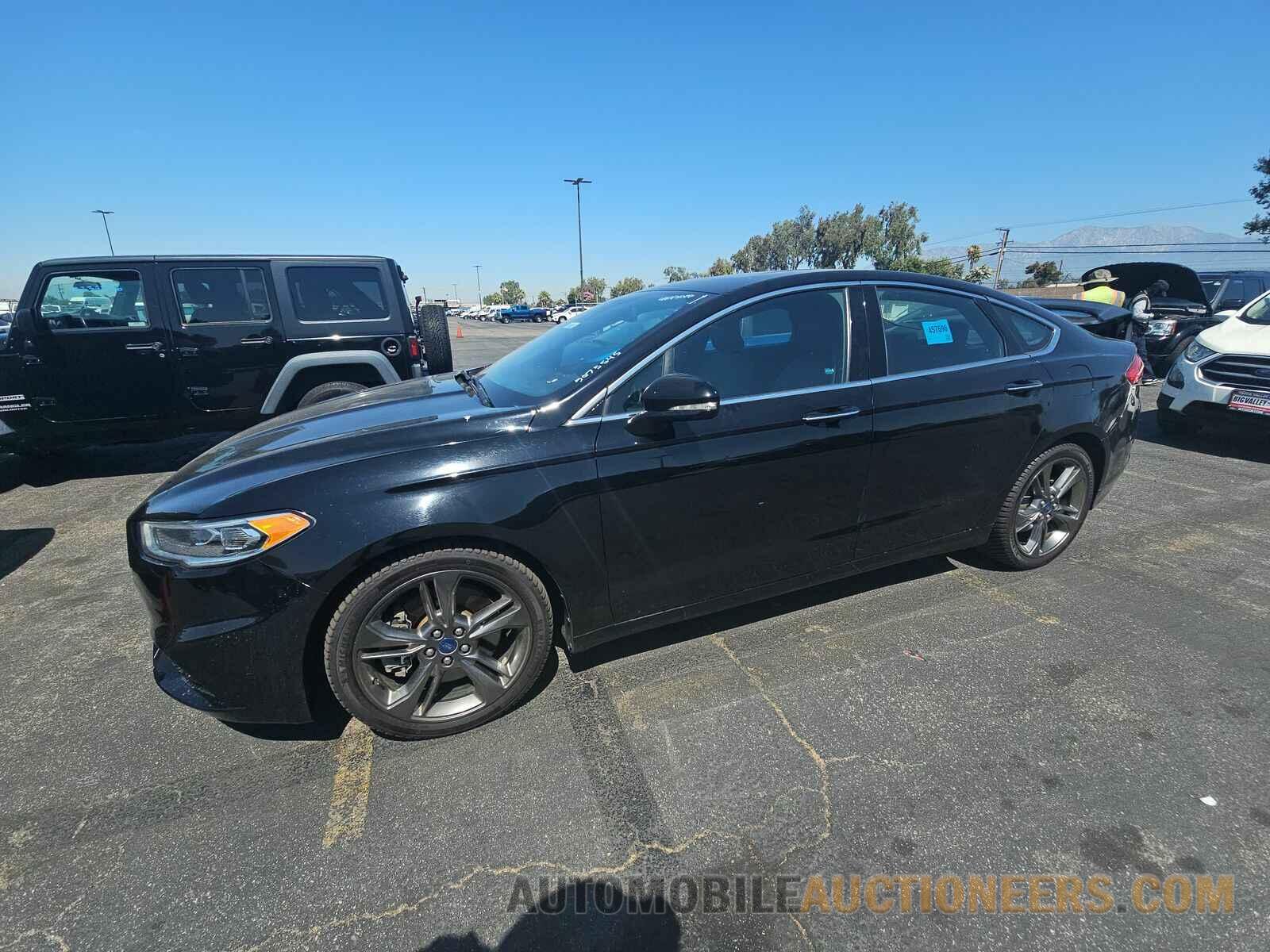 3FA6P0VP5HR229755 Ford Fusion 2017