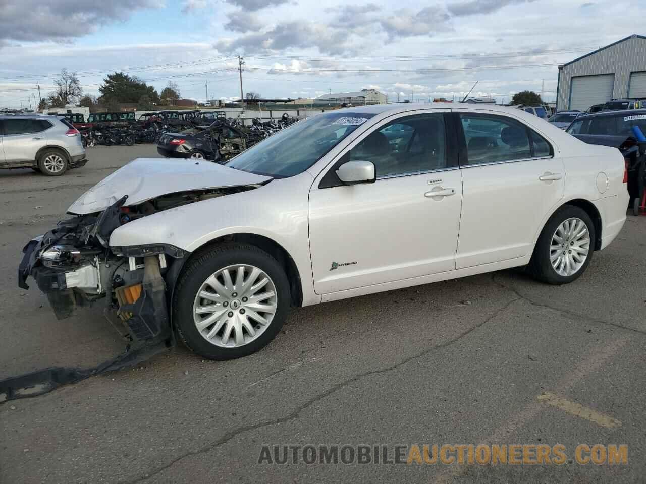 3FADP0L30BR117699 FORD FUSION 2011