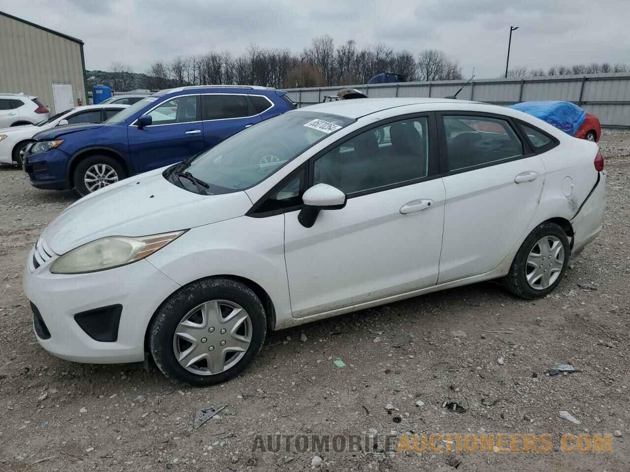 3FADP4AJ2CM215611 FORD FIESTA 2012