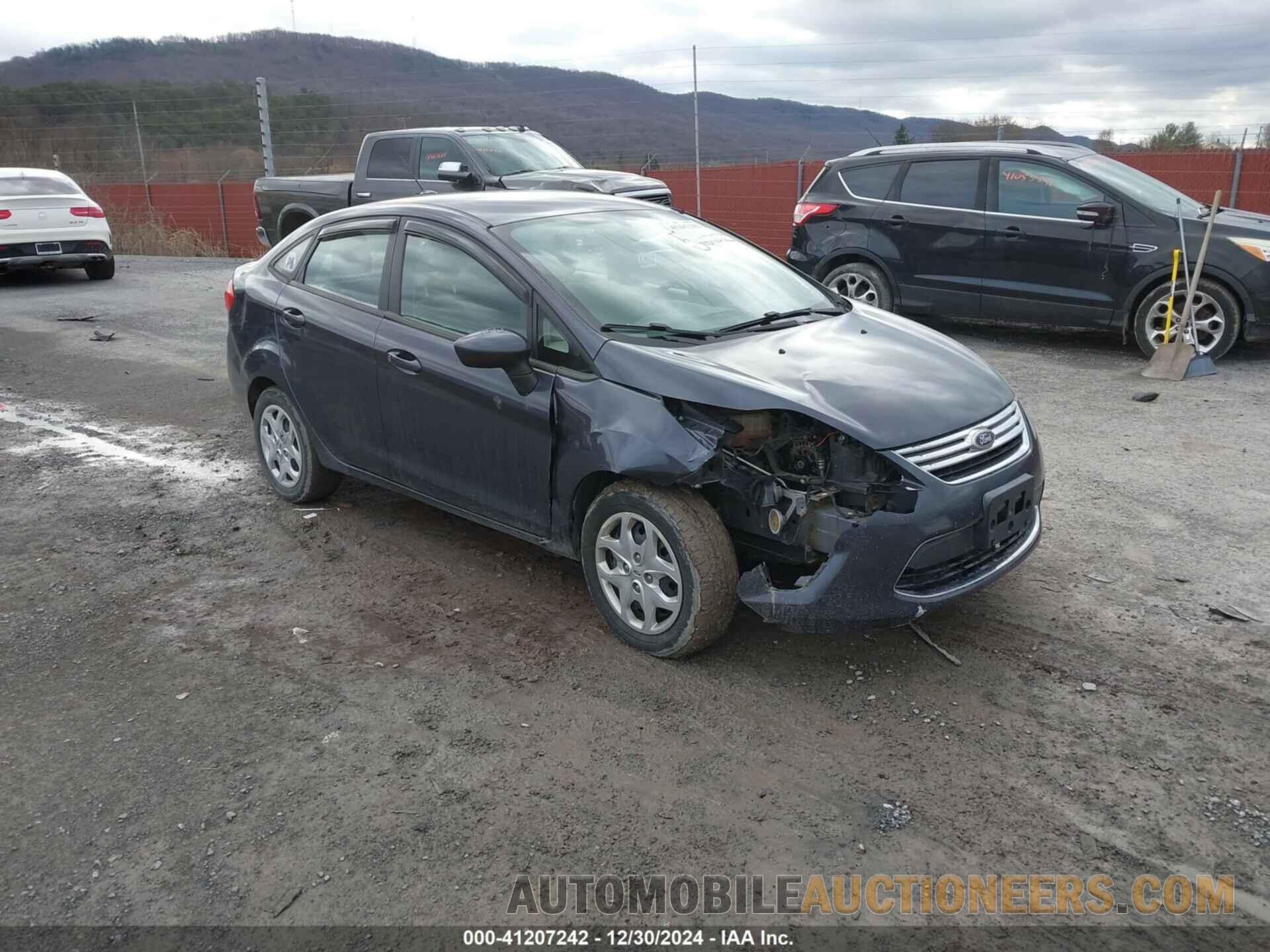 3FADP4AJ2DM175886 FORD FIESTA 2013