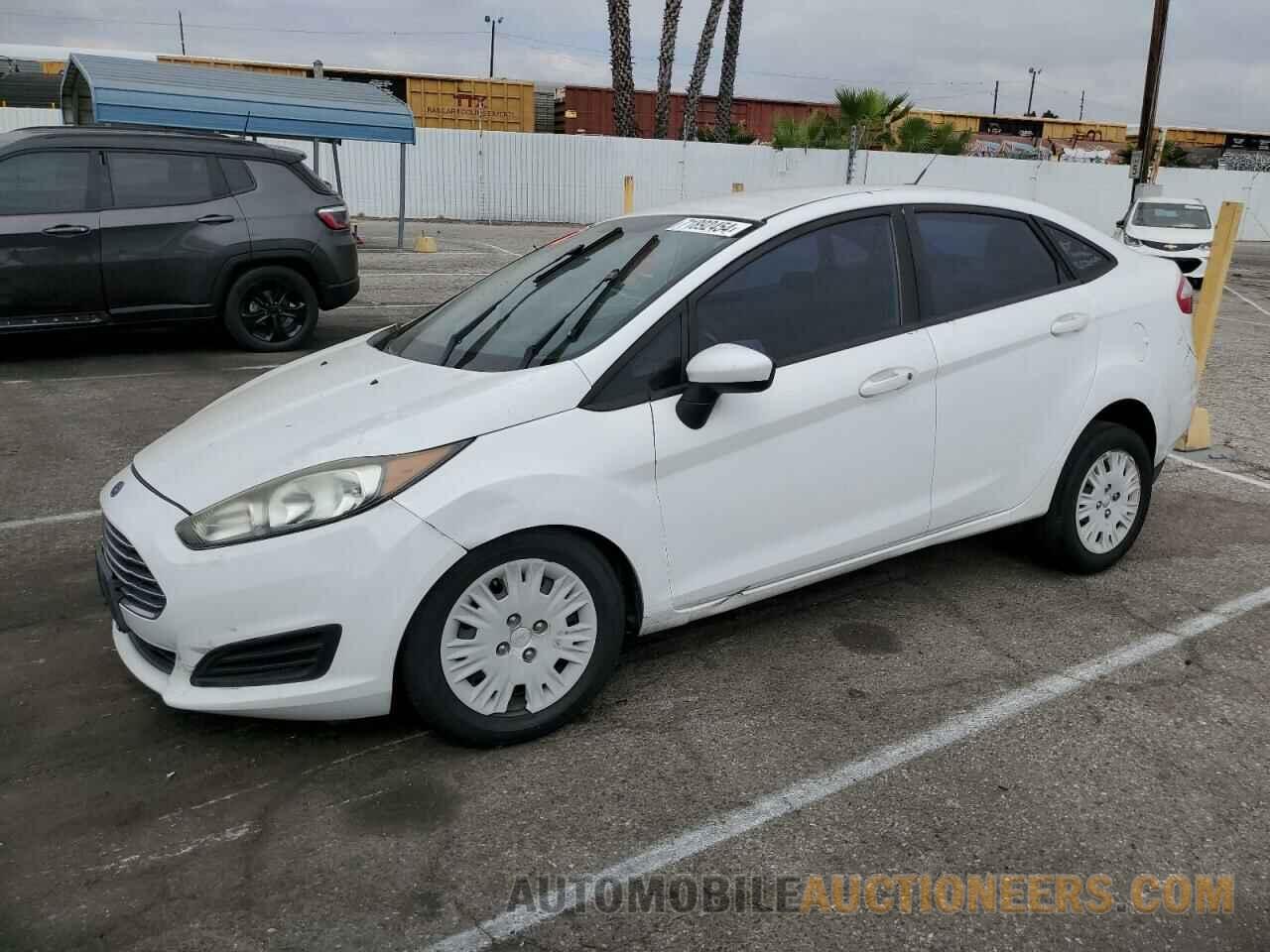 3FADP4AJ2FM203611 FORD FIESTA 2015