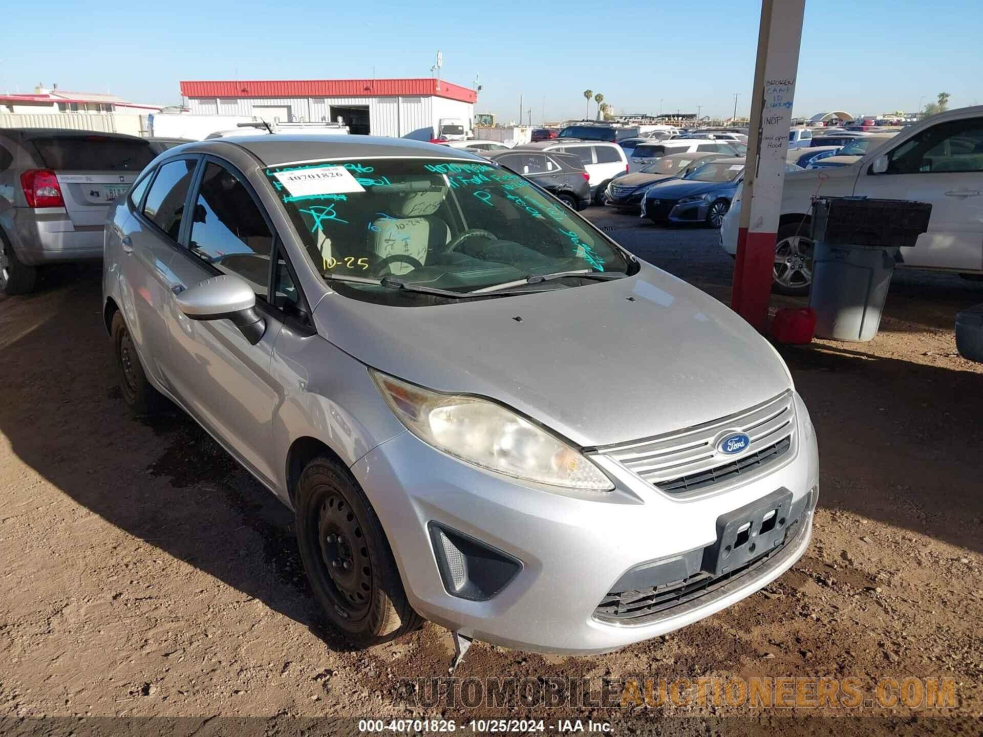 3FADP4AJ5BM167696 FORD FIESTA 2011