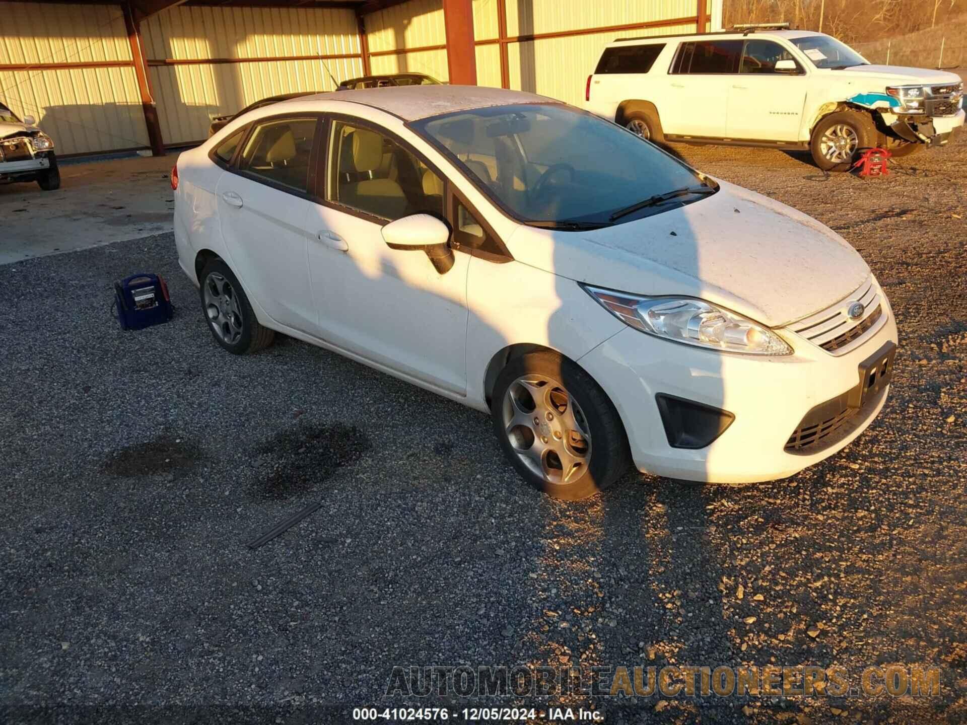 3FADP4AJXDM136379 FORD FIESTA 2013