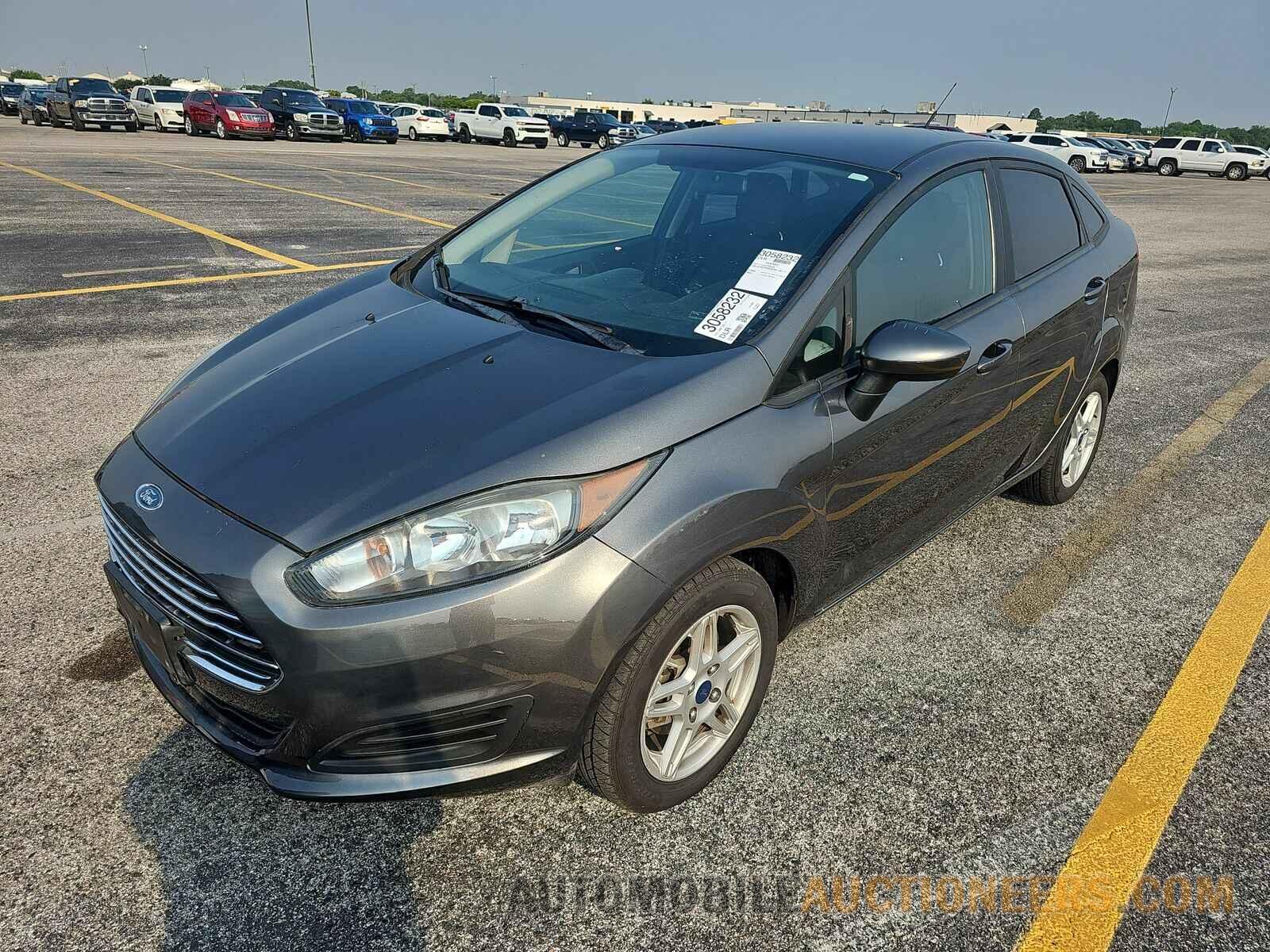 3FADP4BJ0HM126111 Ford Fiesta 2017