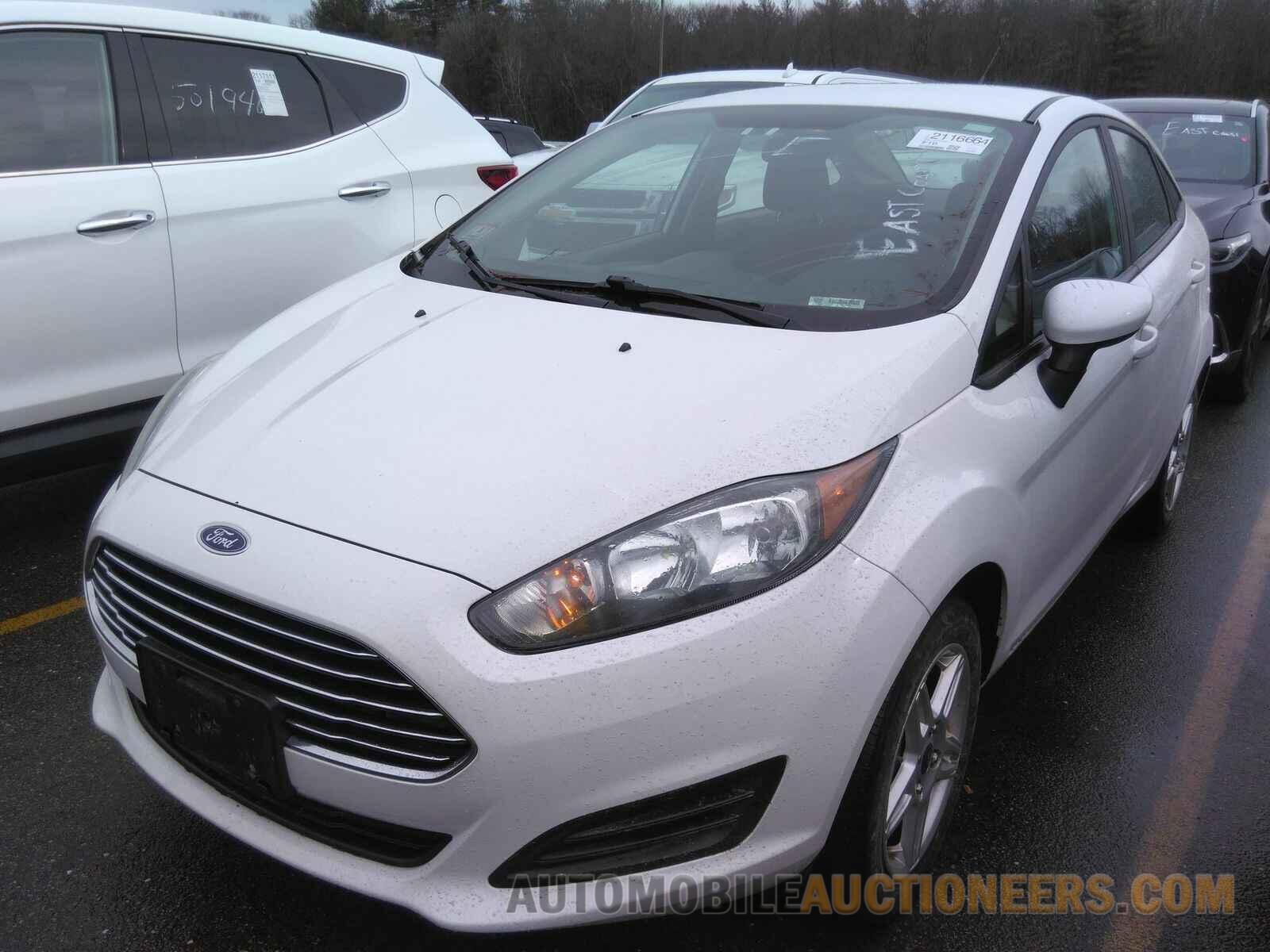 3FADP4BJ1JM107749 Ford Fiesta 2018