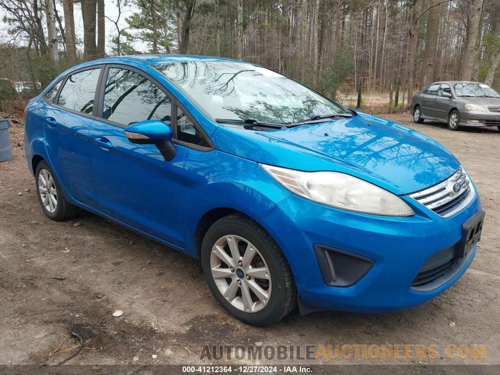 3FADP4BJ3DM113735 FORD FIESTA 2013