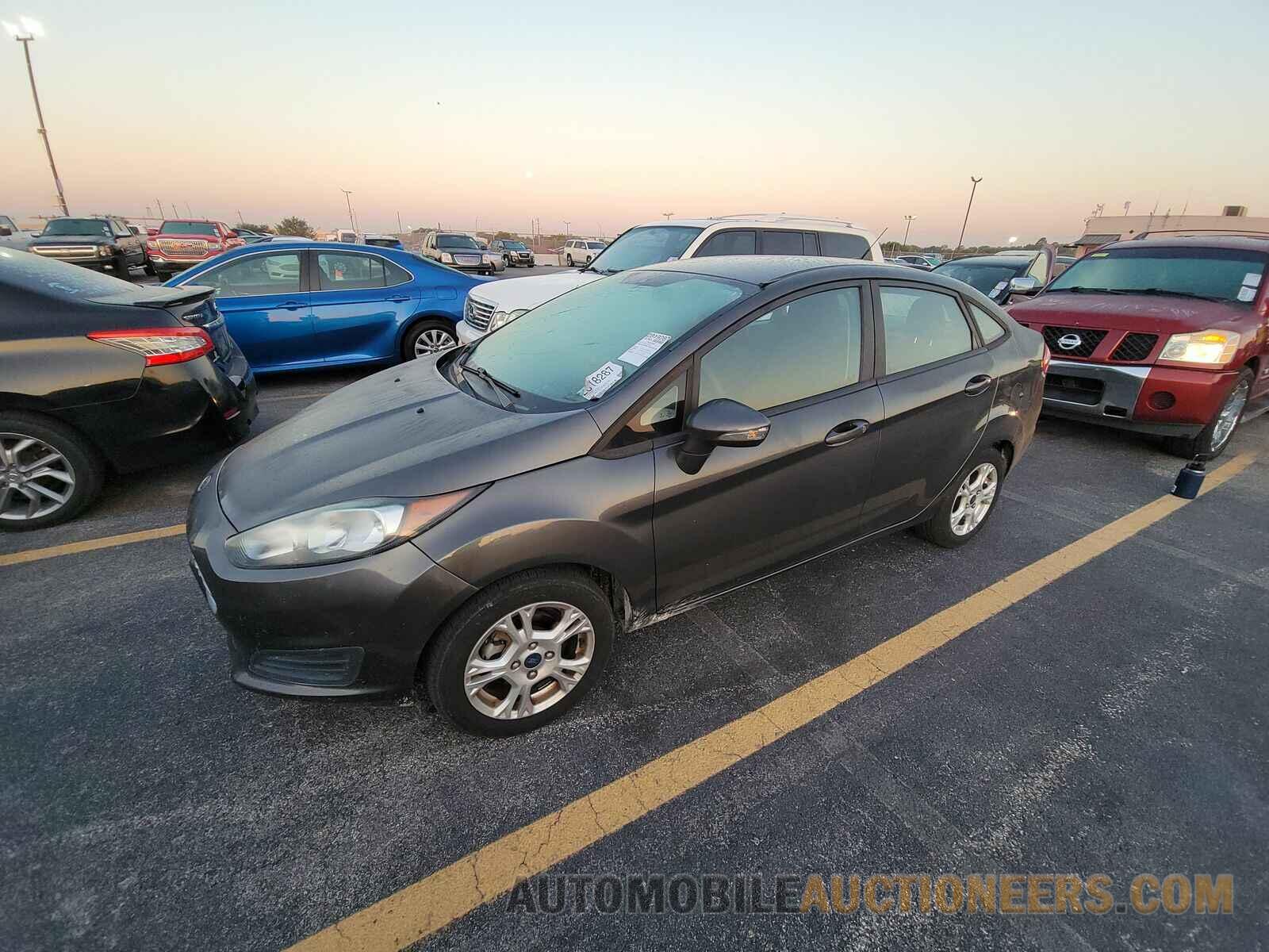 3FADP4BJ3FM224739 Ford Fiesta 2015