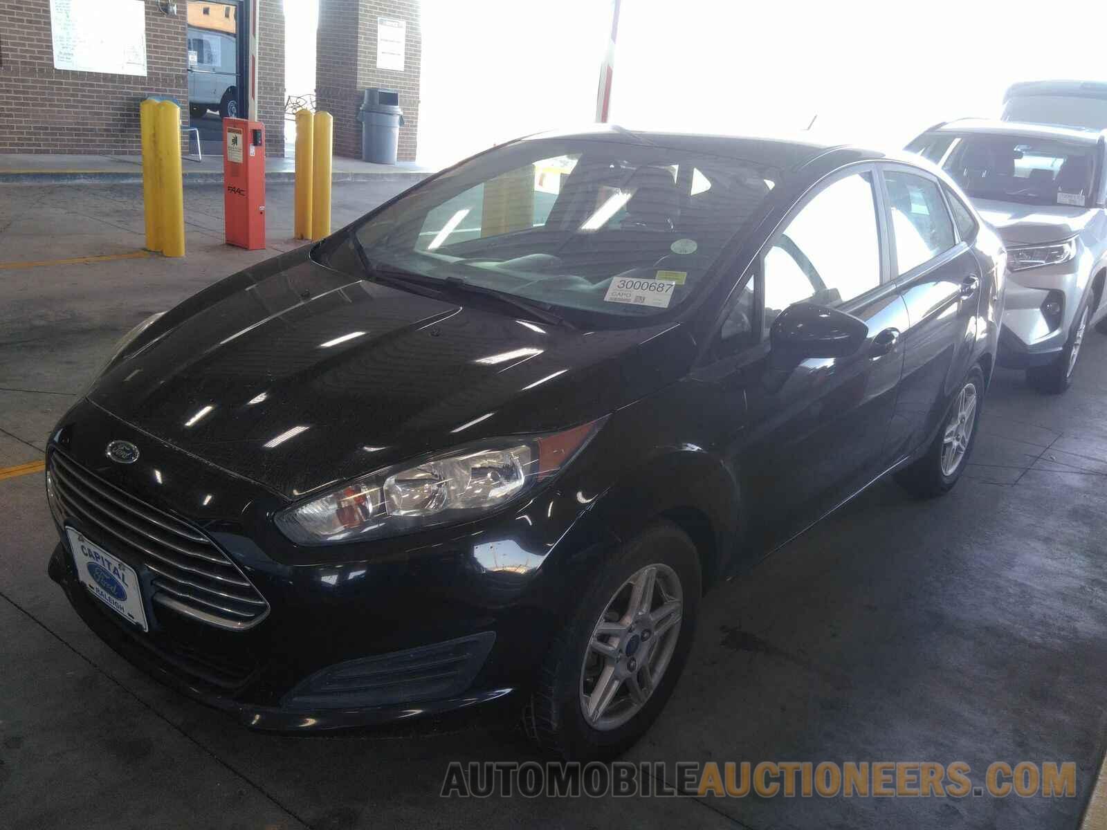 3FADP4BJ3JM140090 Ford Fiesta 2018