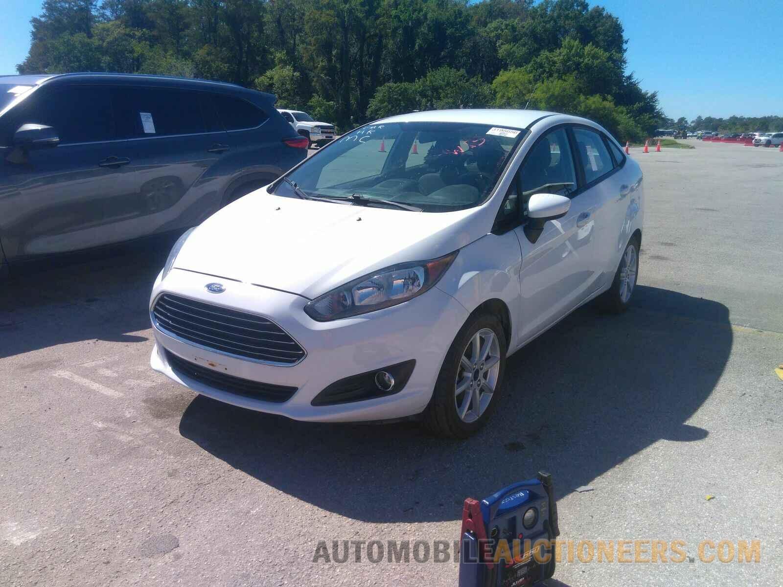 3FADP4BJ3KM124019 Ford Fiesta 2019