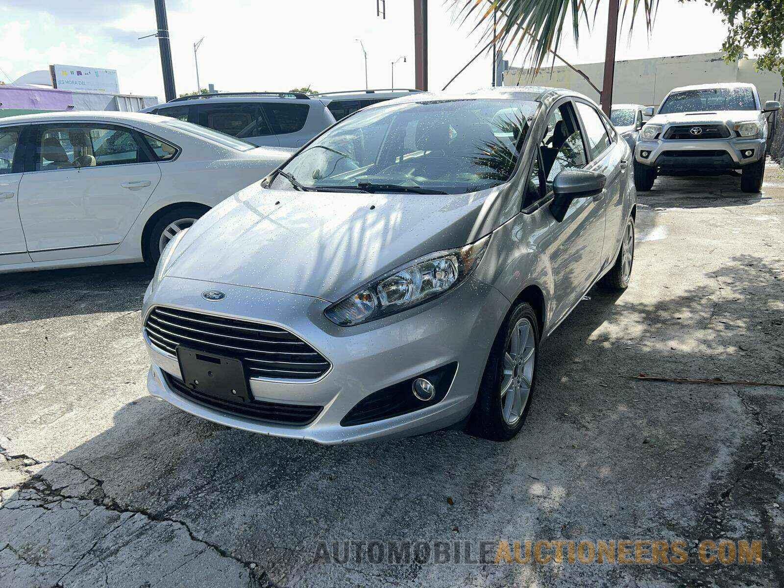 3FADP4BJ5KM103284 Ford Fiesta 2019