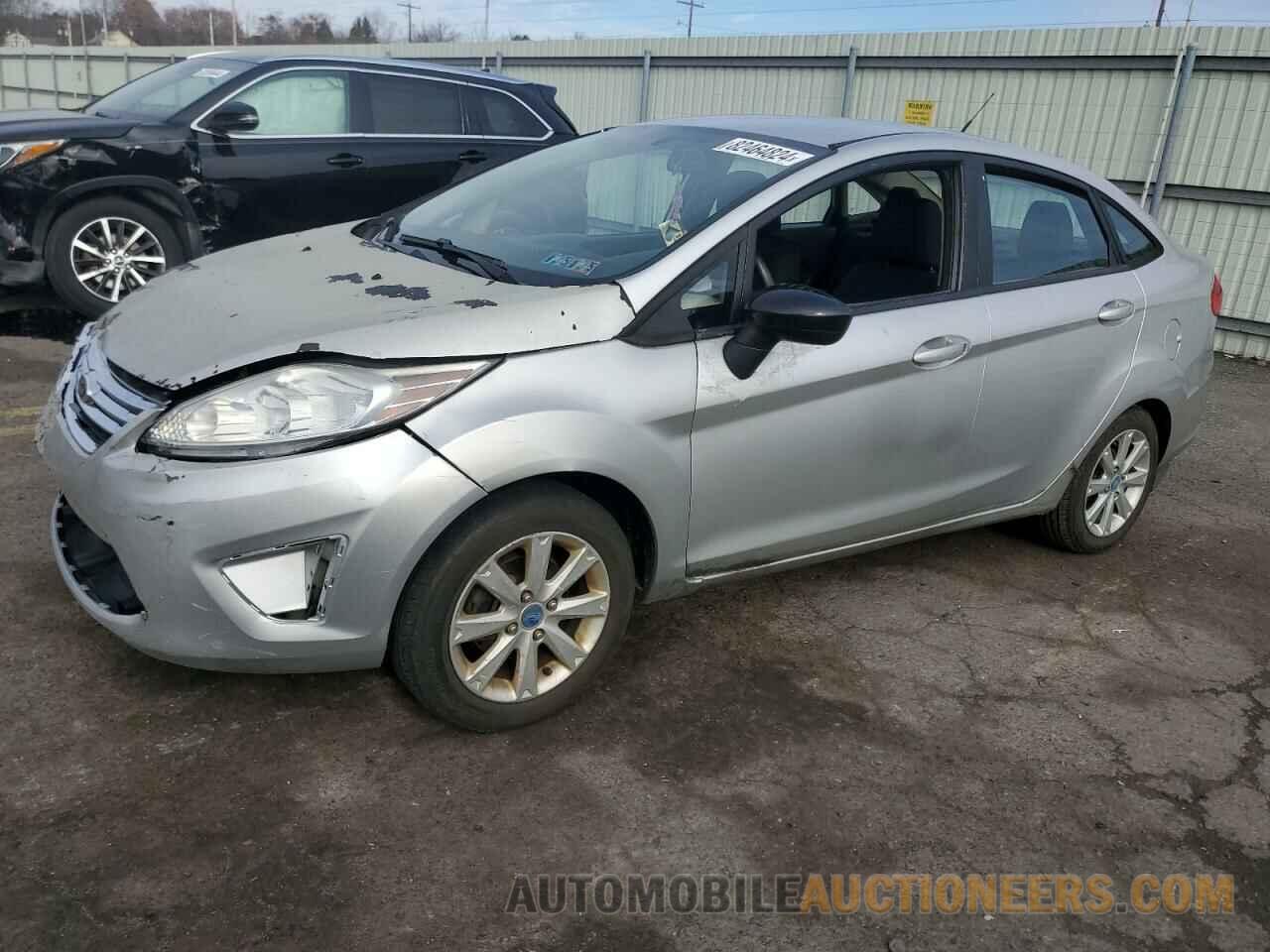 3FADP4BJ8DM175955 FORD FIESTA 2013