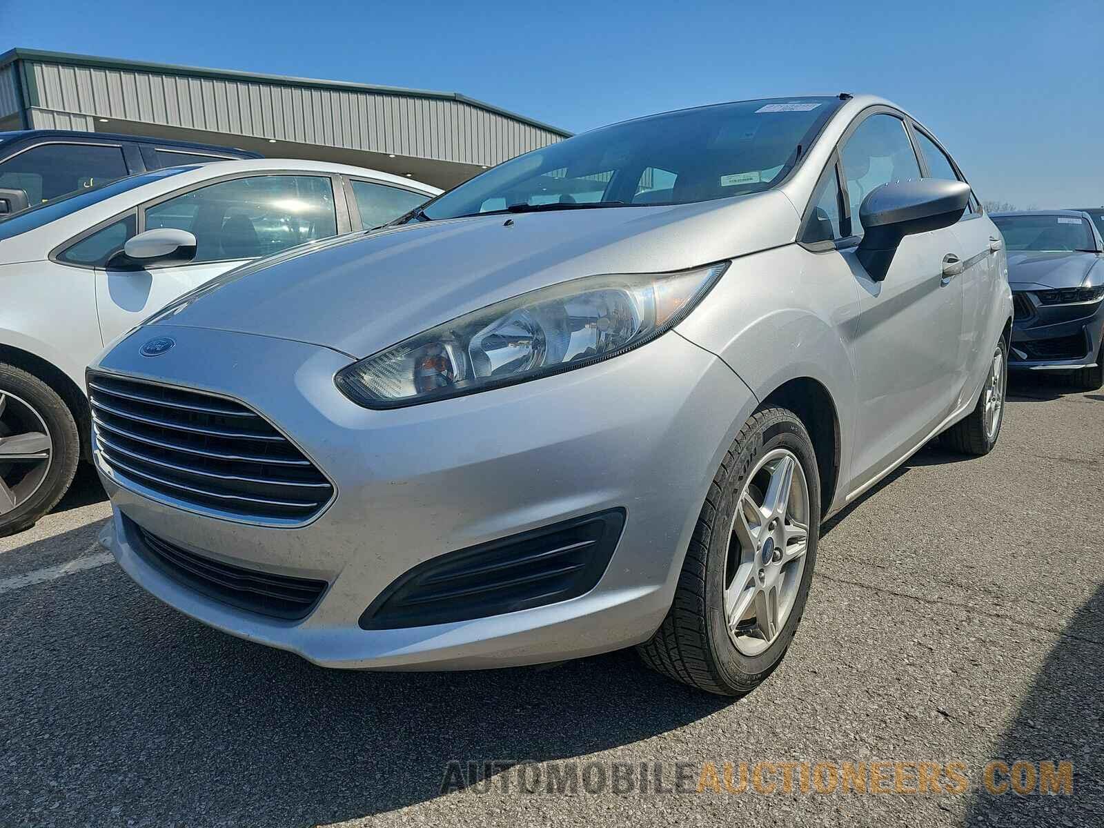 3FADP4BJ8HM132111 Ford Fiesta 2017