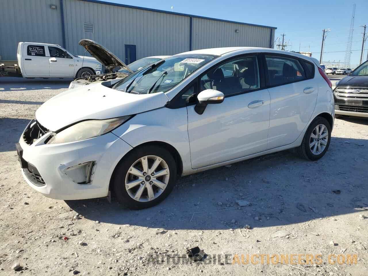 3FADP4EJ0DM109606 FORD FIESTA 2013