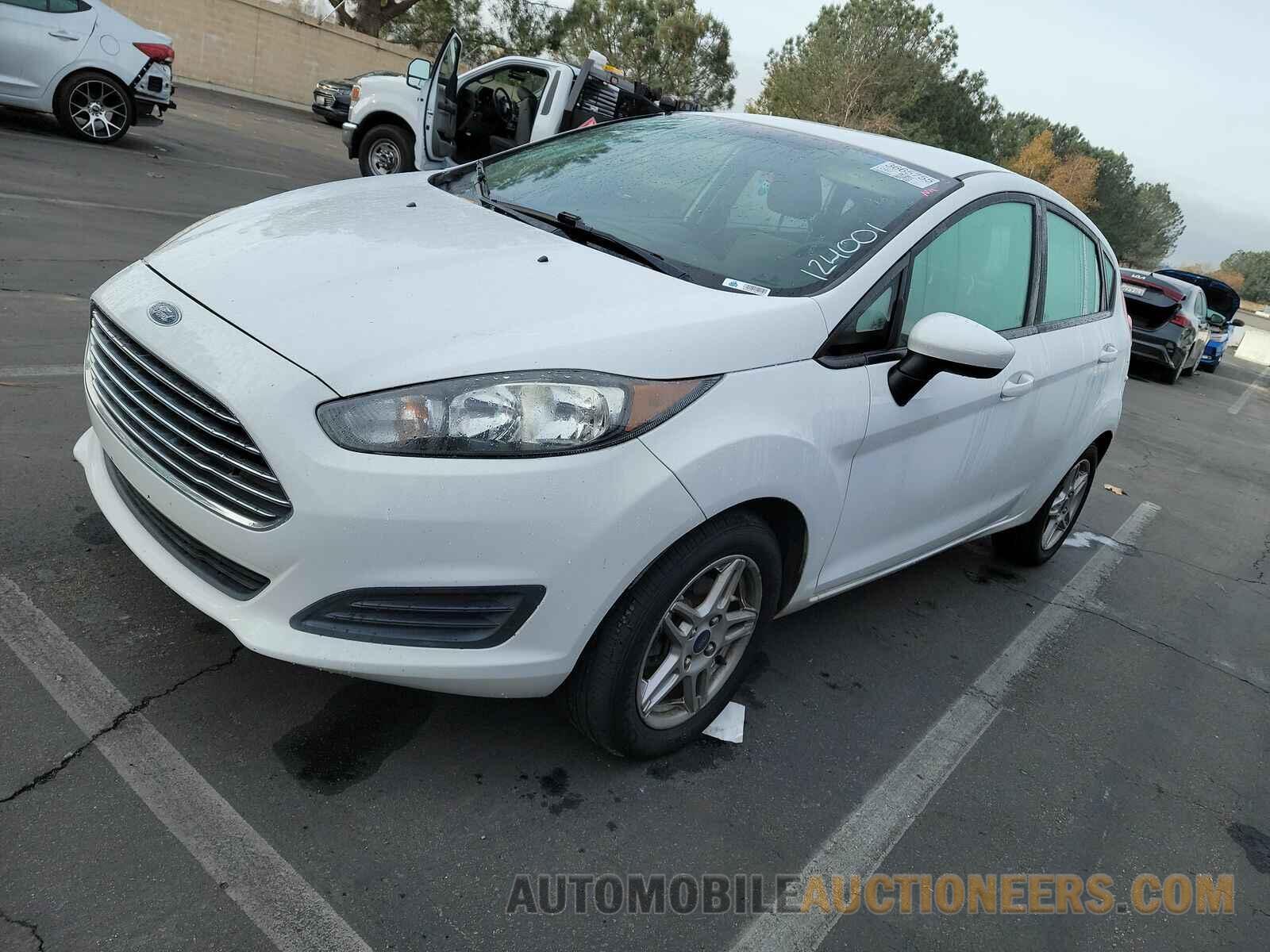 3FADP4EJ0HM124001 Ford Fiesta 2017