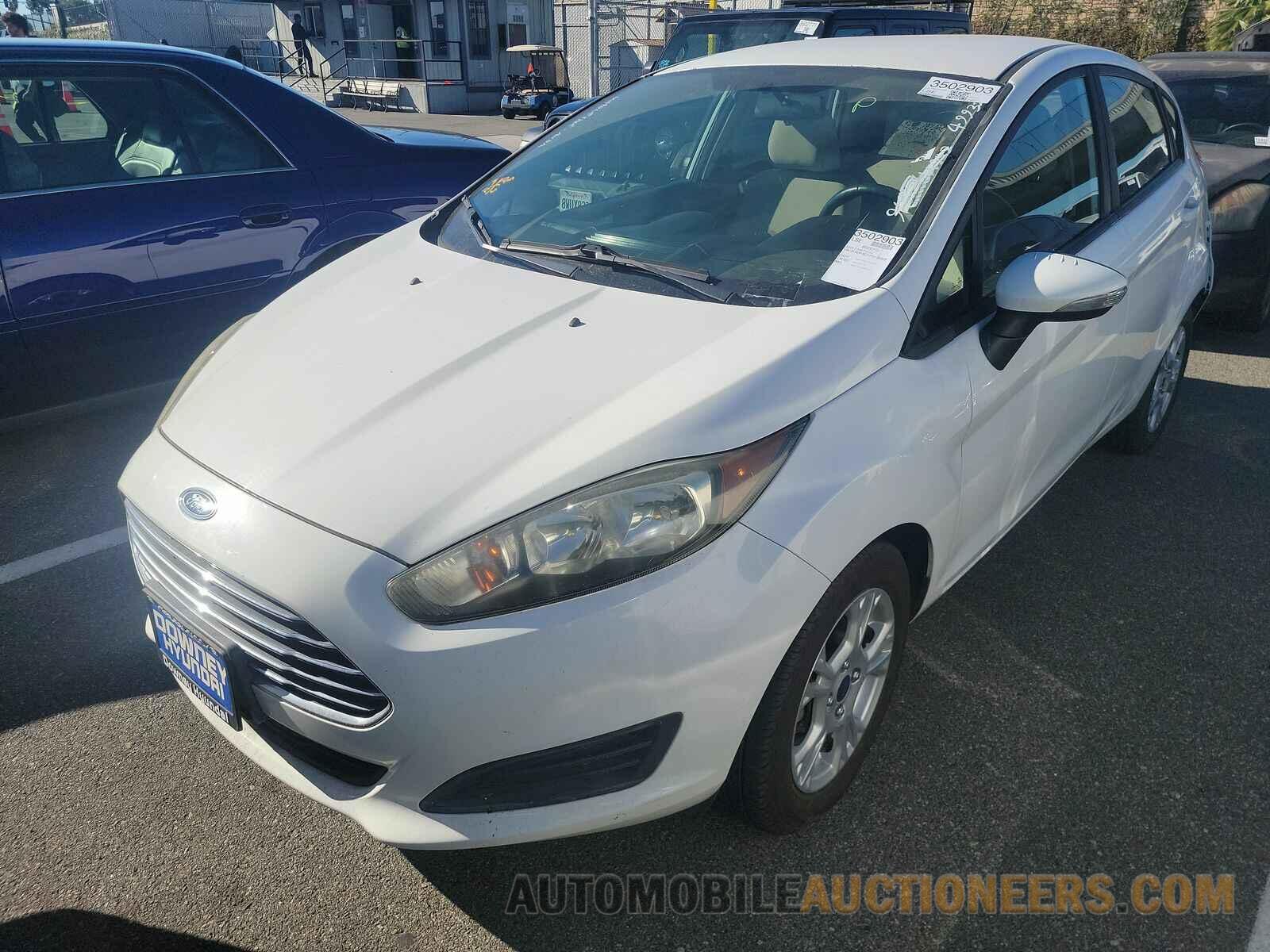 3FADP4EJ1FM158929 Ford Fiesta 2015