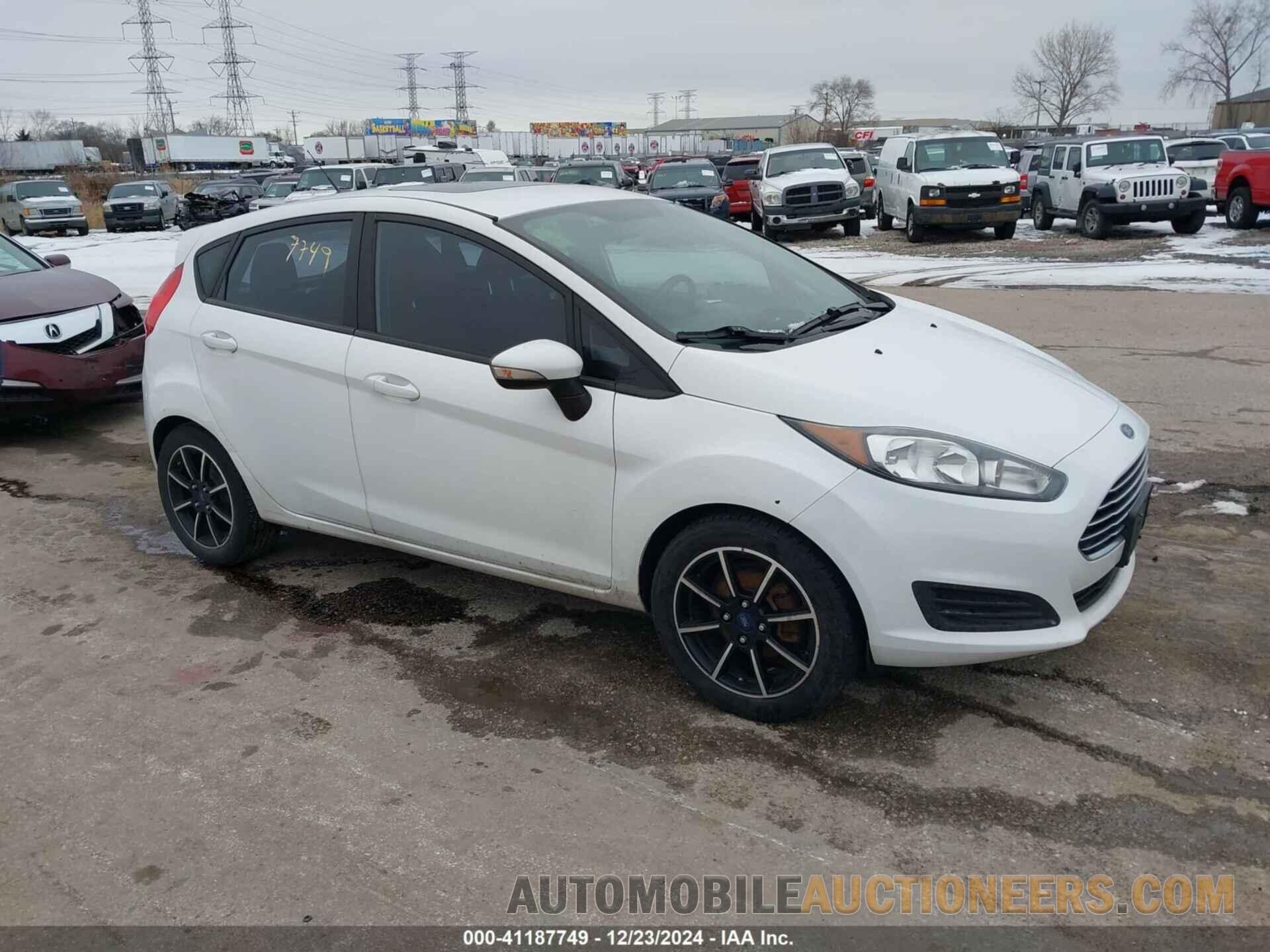 3FADP4EJ4FM223899 FORD FIESTA 2015