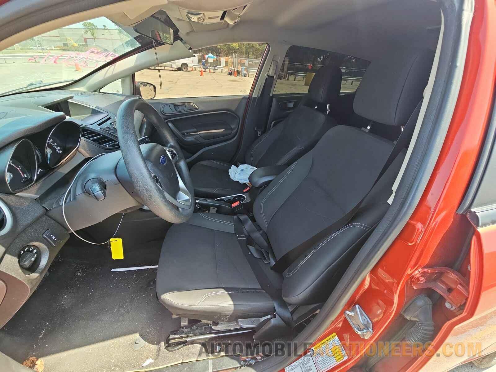 3FADP4EJ5JM100668 Ford Fiesta 2018