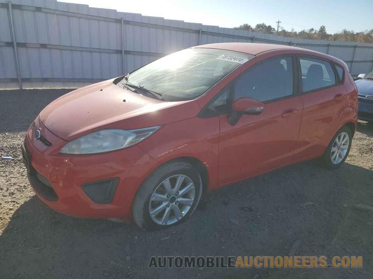 3FADP4EJ8DM167673 FORD FIESTA 2013