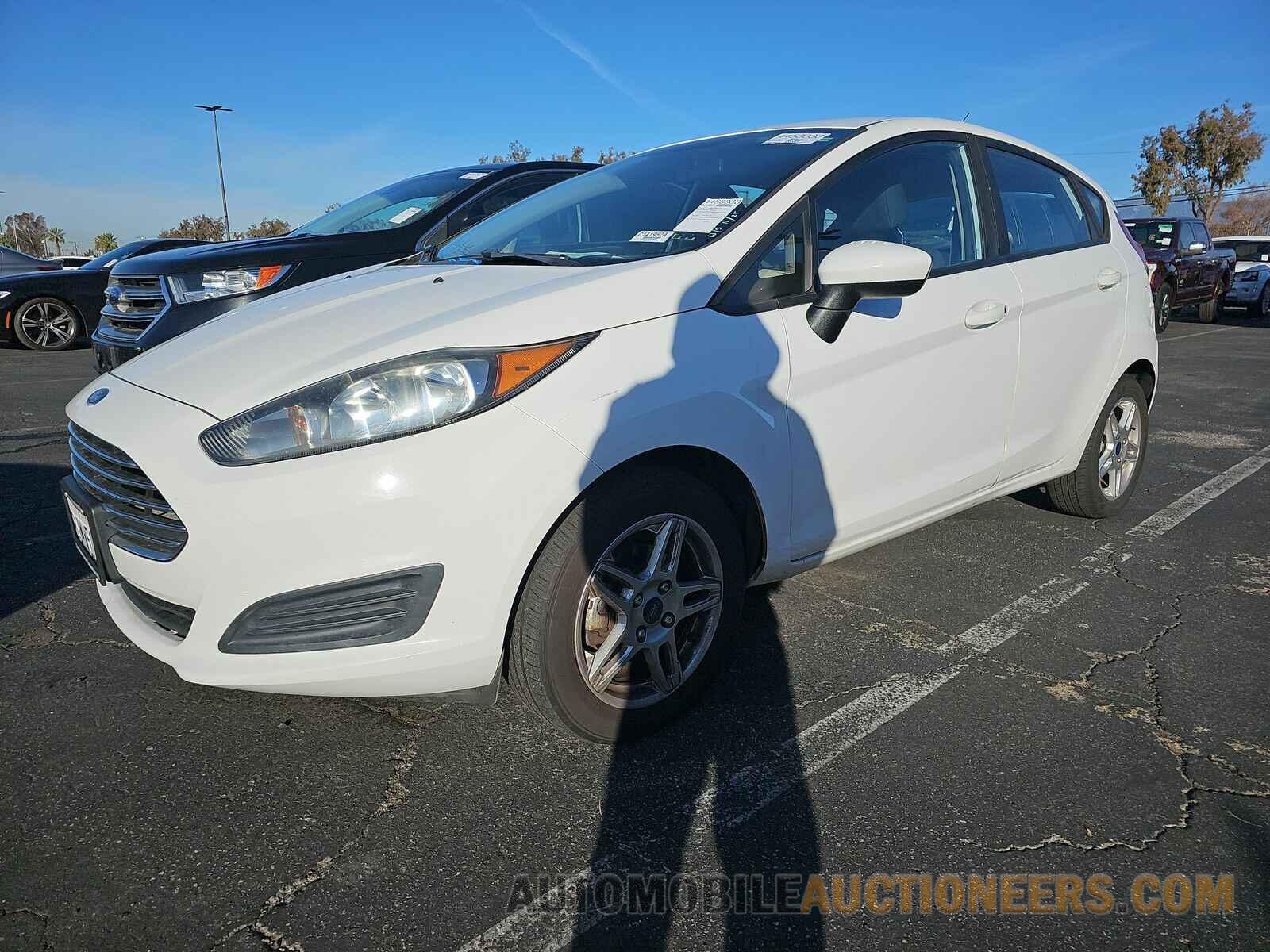 3FADP4EJ8HM135781 Ford Fiesta 2017