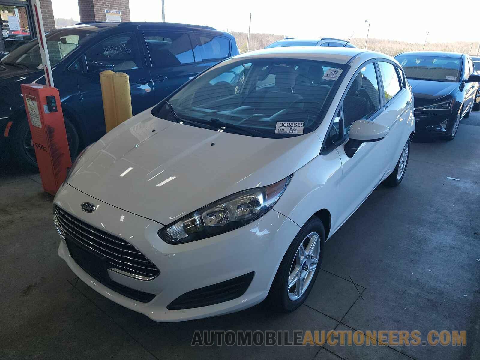 3FADP4EJ8HM142553 Ford Fiesta 2017