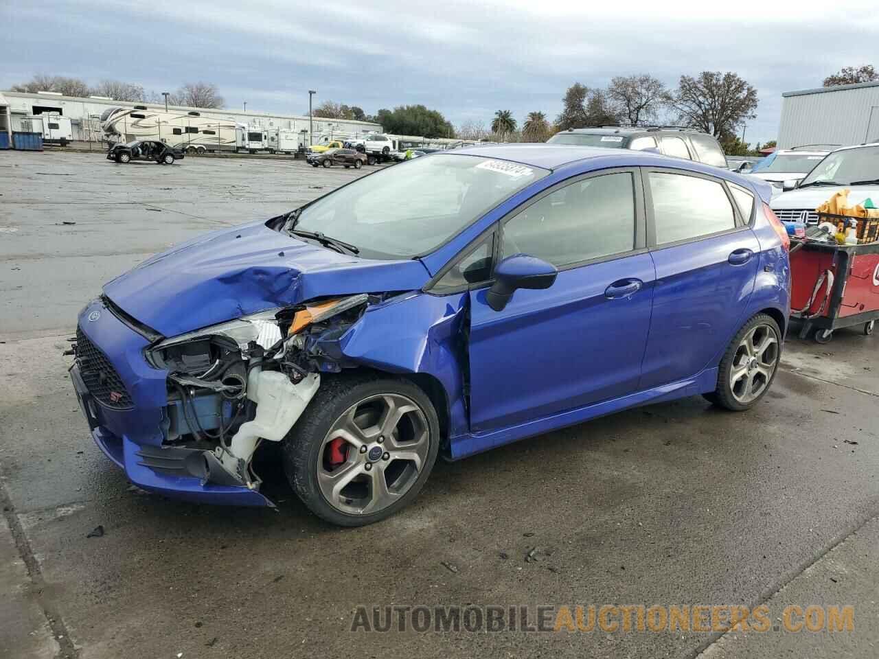 3FADP4GX1FM159211 FORD FIESTA 2015