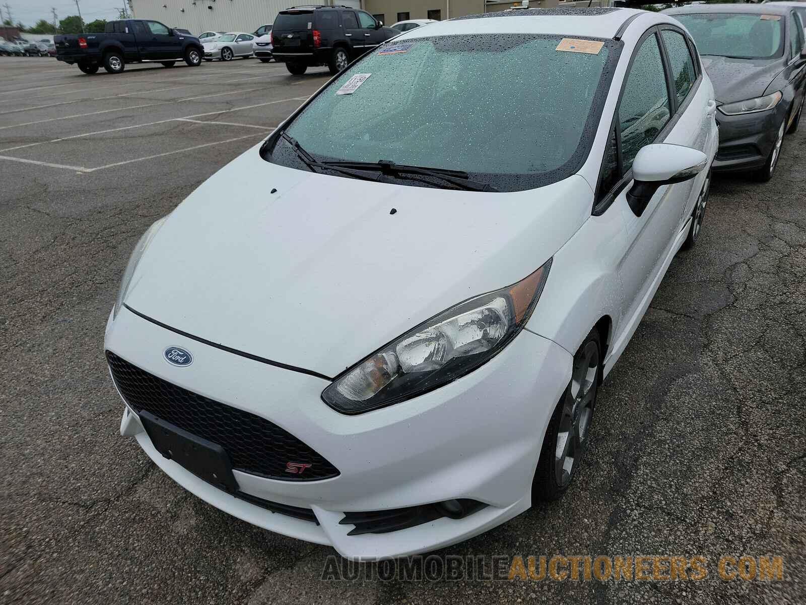 3FADP4GX1FM220282 Ford Fiesta 2015