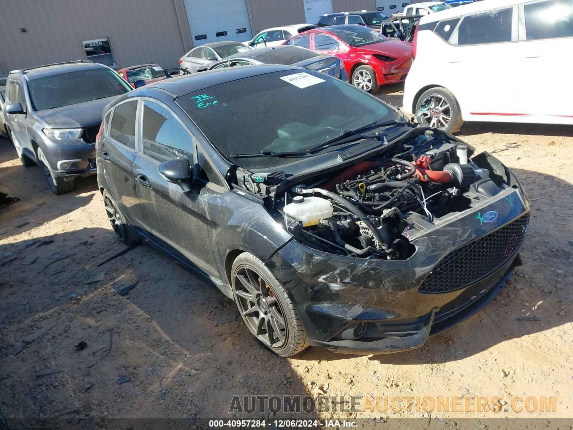 3FADP4GX2FM148136 FORD FIESTA 2015