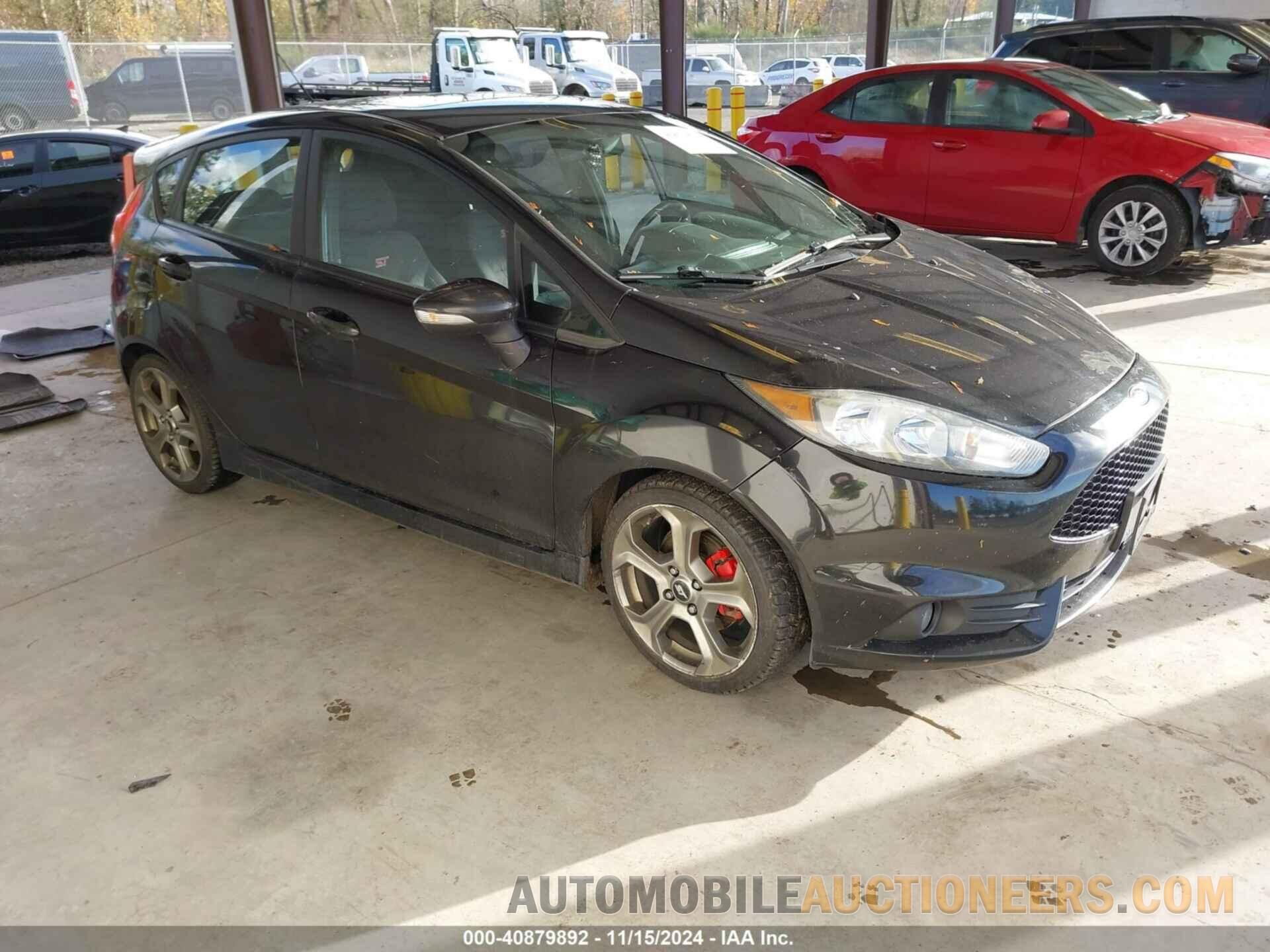 3FADP4GX2FM211073 FORD FIESTA 2015