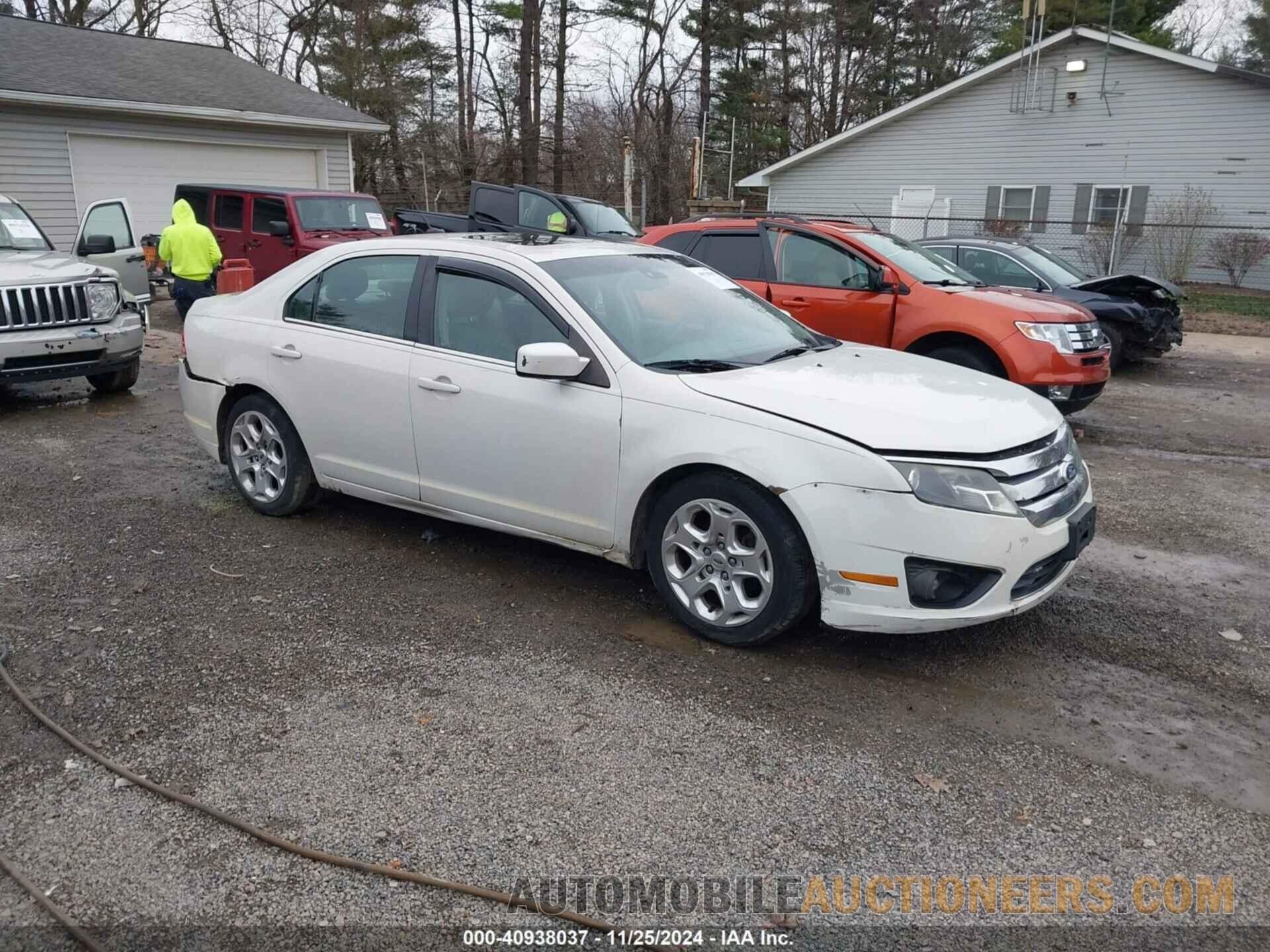 3FAHP0JAXCR217393 FORD FUSION 2012