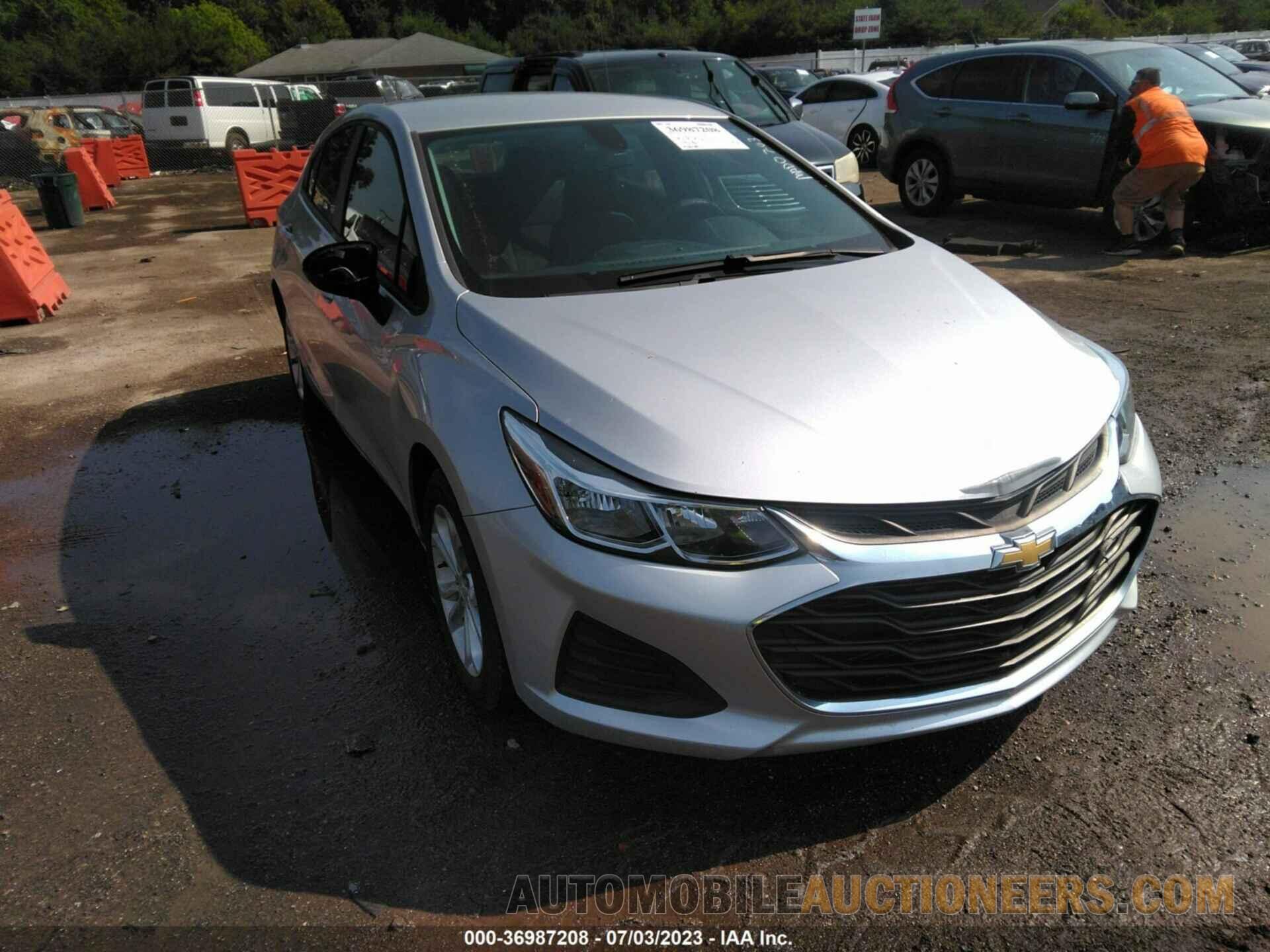 3G1BC6SM0KS530184 CHEVROLET CRUZE 2019