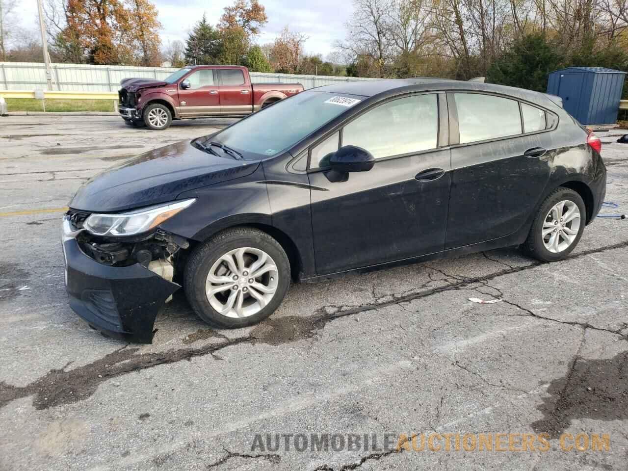 3G1BC6SM3KS573076 CHEVROLET CRUZE 2019