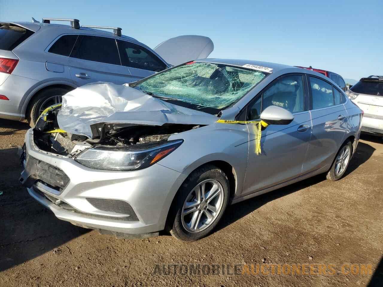 3G1BE5SM8HS560238 CHEVROLET CRUZE 2017