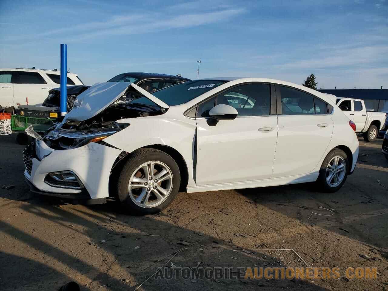 3G1BE6SM0HS536019 CHEVROLET CRUZE 2017