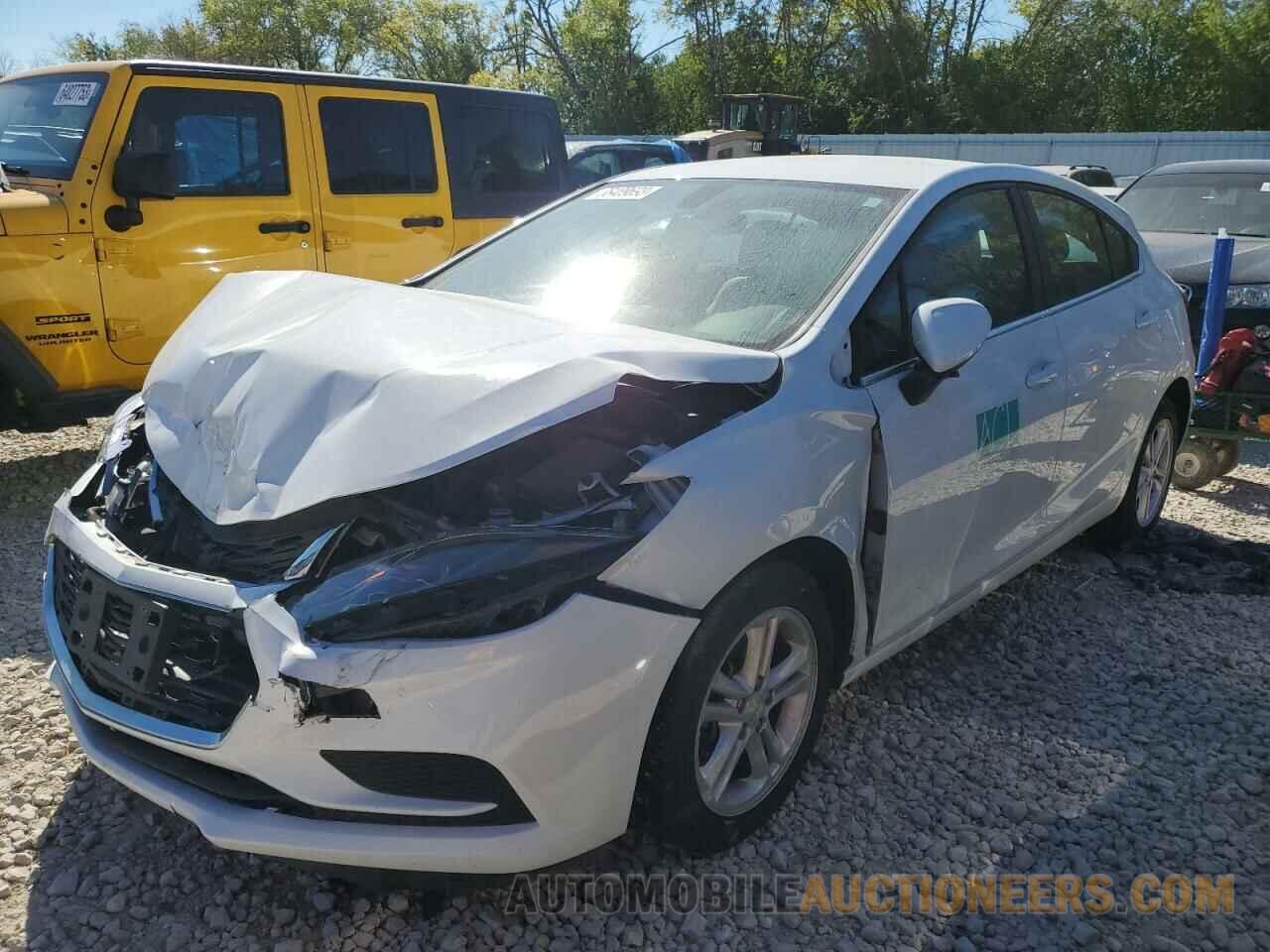 3G1BE6SM2JS604732 CHEVROLET CRUZE 2018