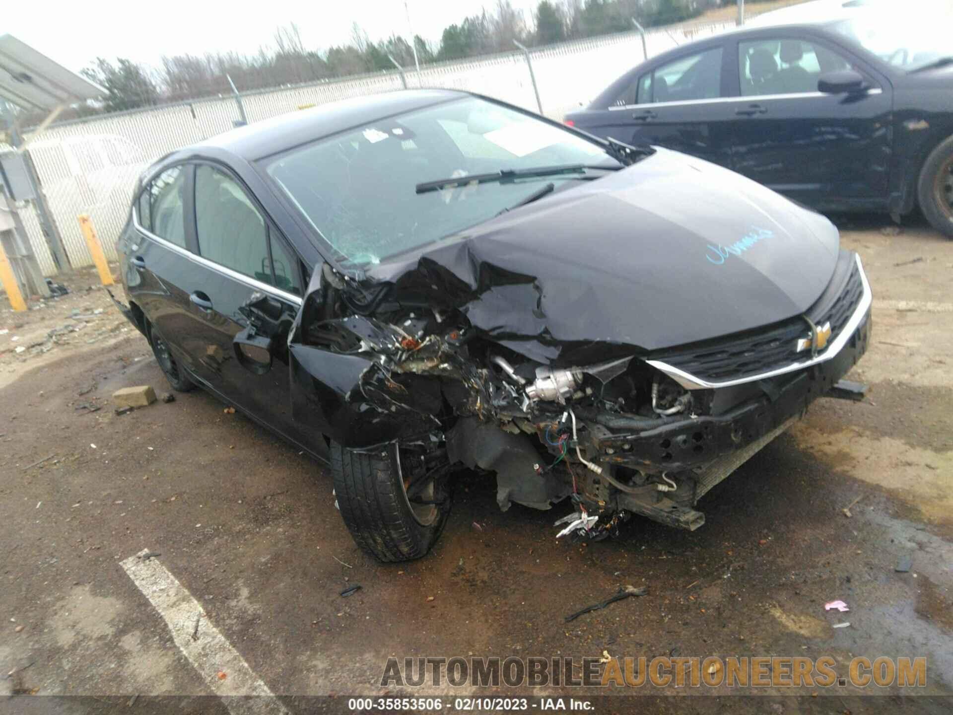 3G1BE6SM2JS638086 CHEVROLET CRUZE 2018