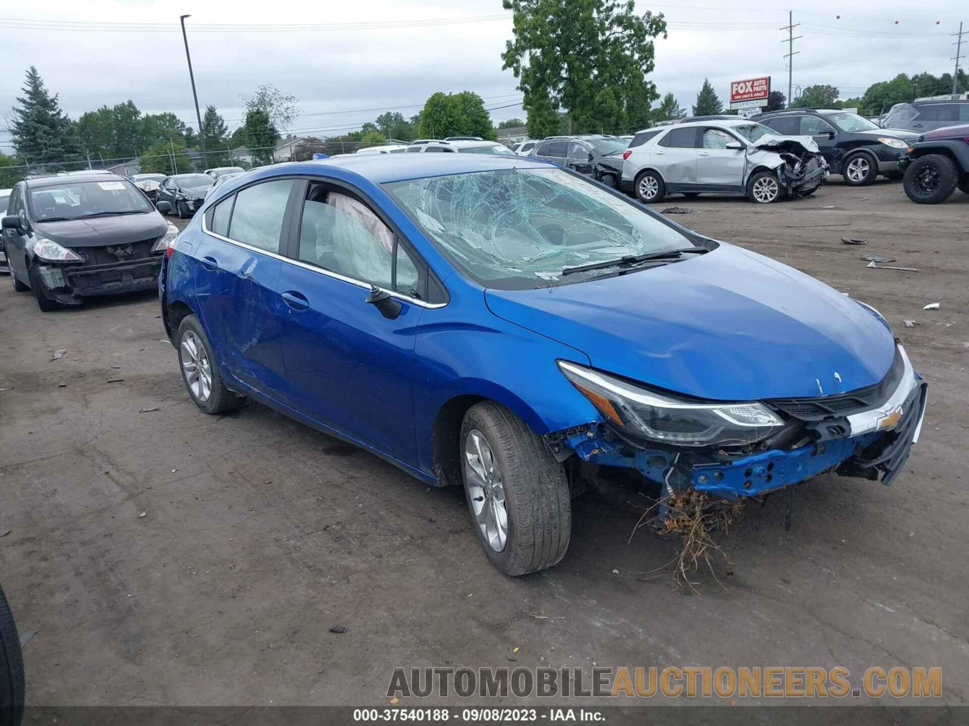 3G1BE6SM2KS528656 CHEVROLET CRUZE 2019