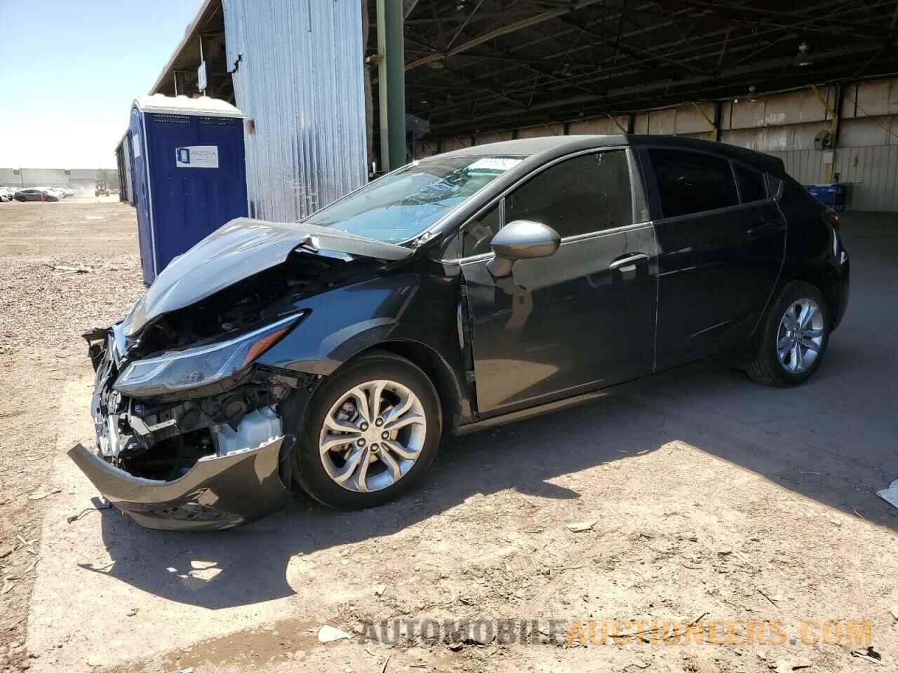 3G1BE6SM4KS609013 CHEVROLET CRUZE 2019