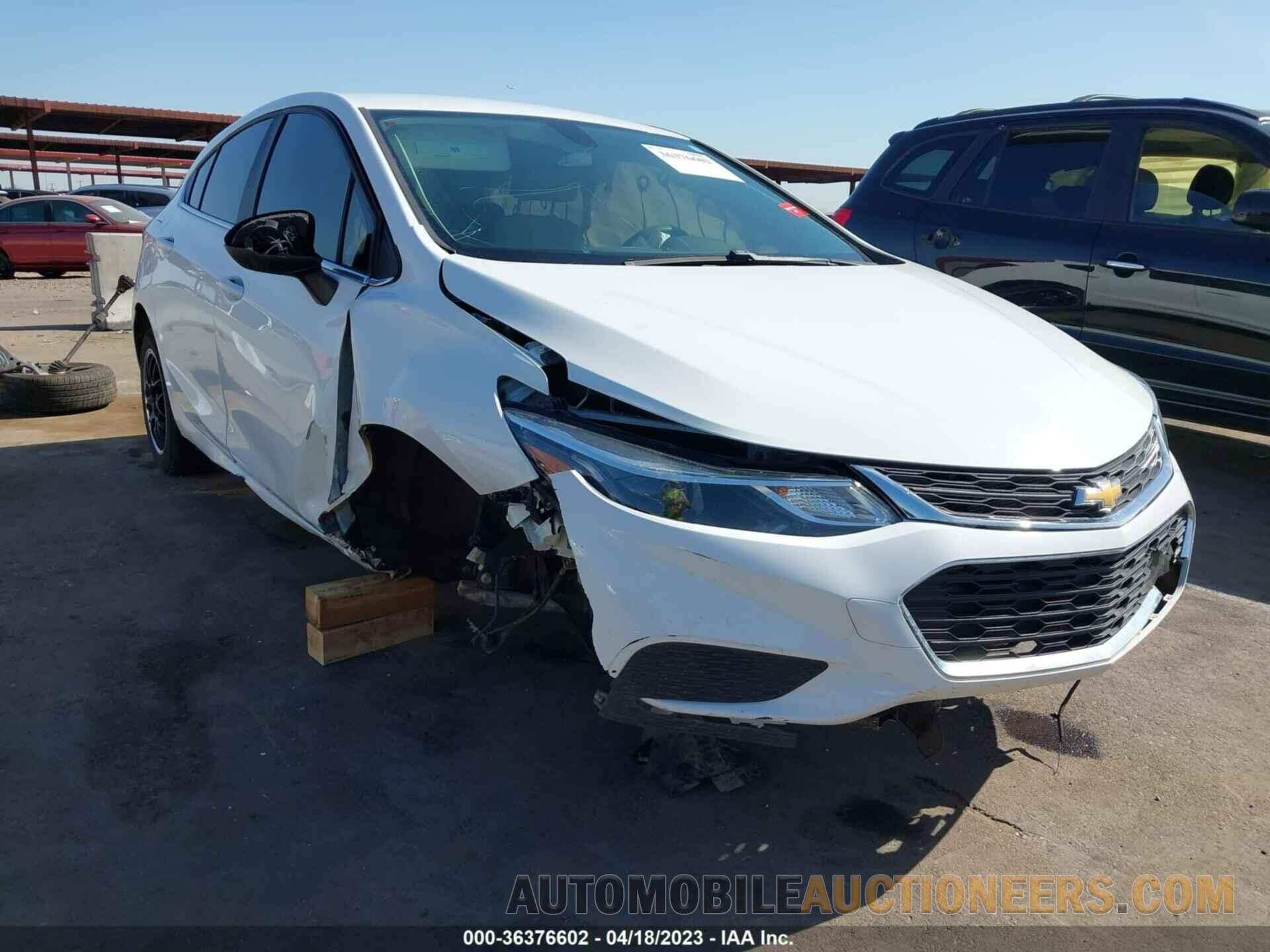 3G1BE6SM7JS644594 CHEVROLET CRUZE 2018