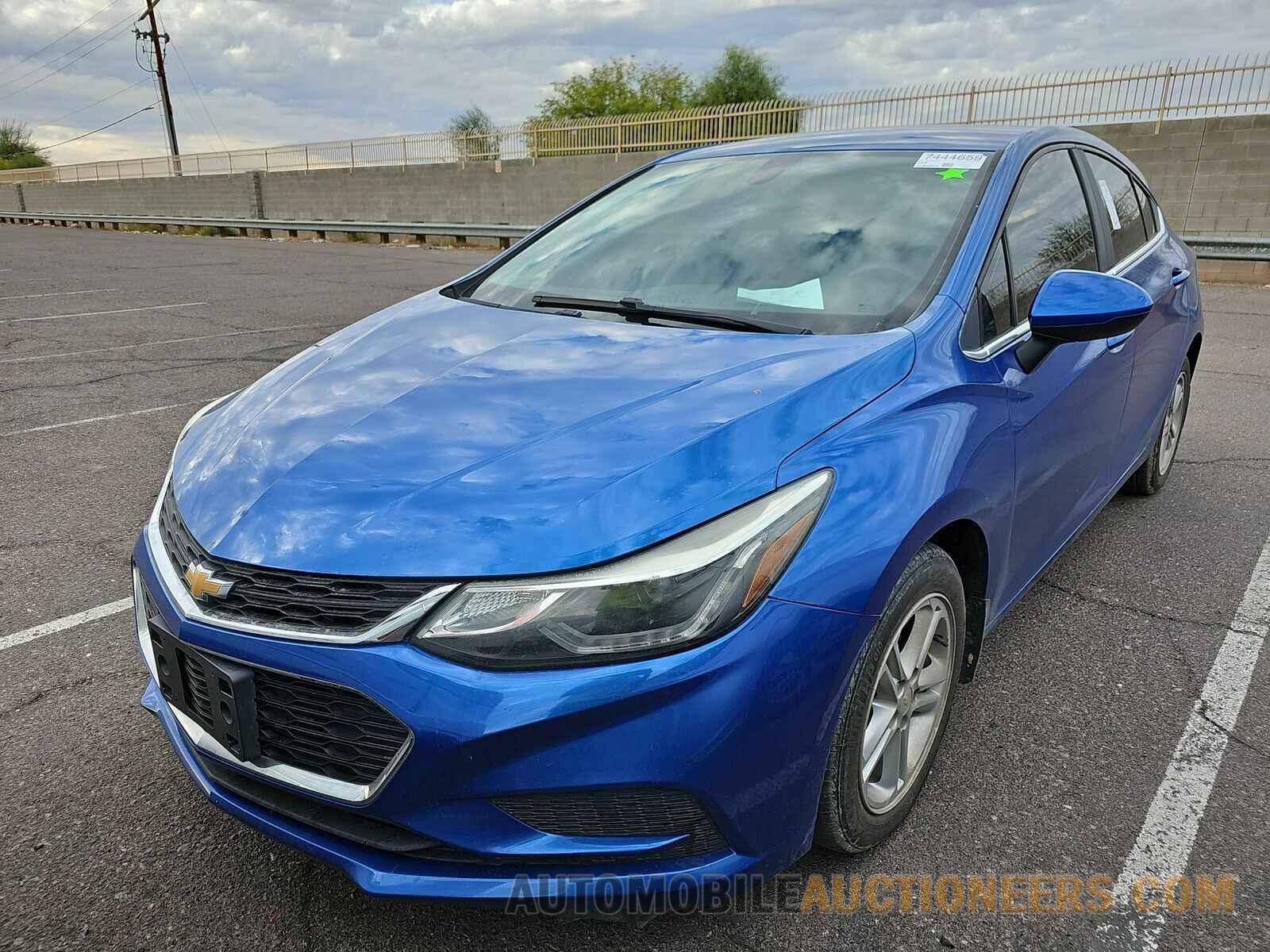 3G1BE6SM8HS508422 Chevrolet Cruze 2017