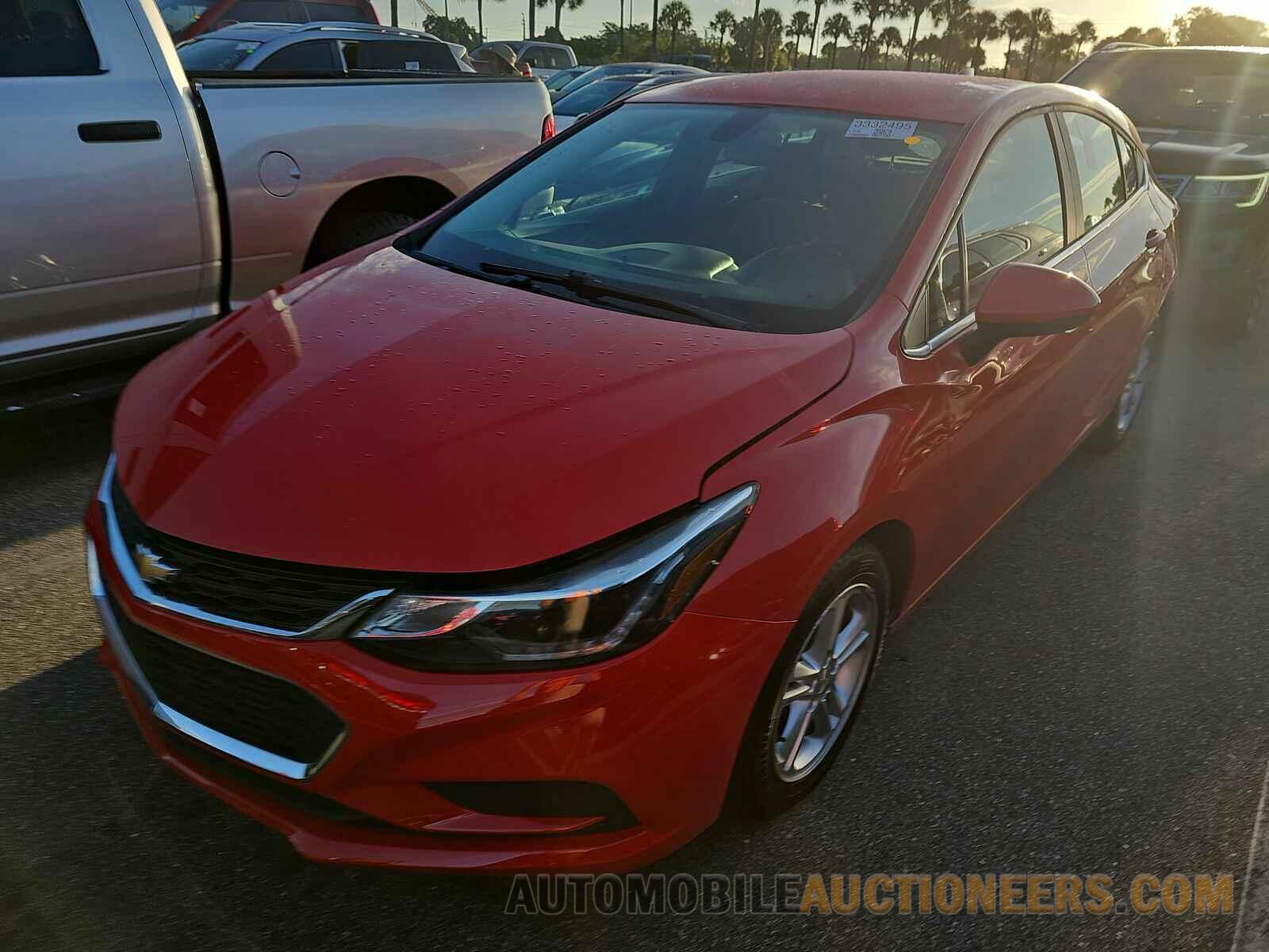 3G1BE6SM8JS571106 Chevrolet Cruze 2018