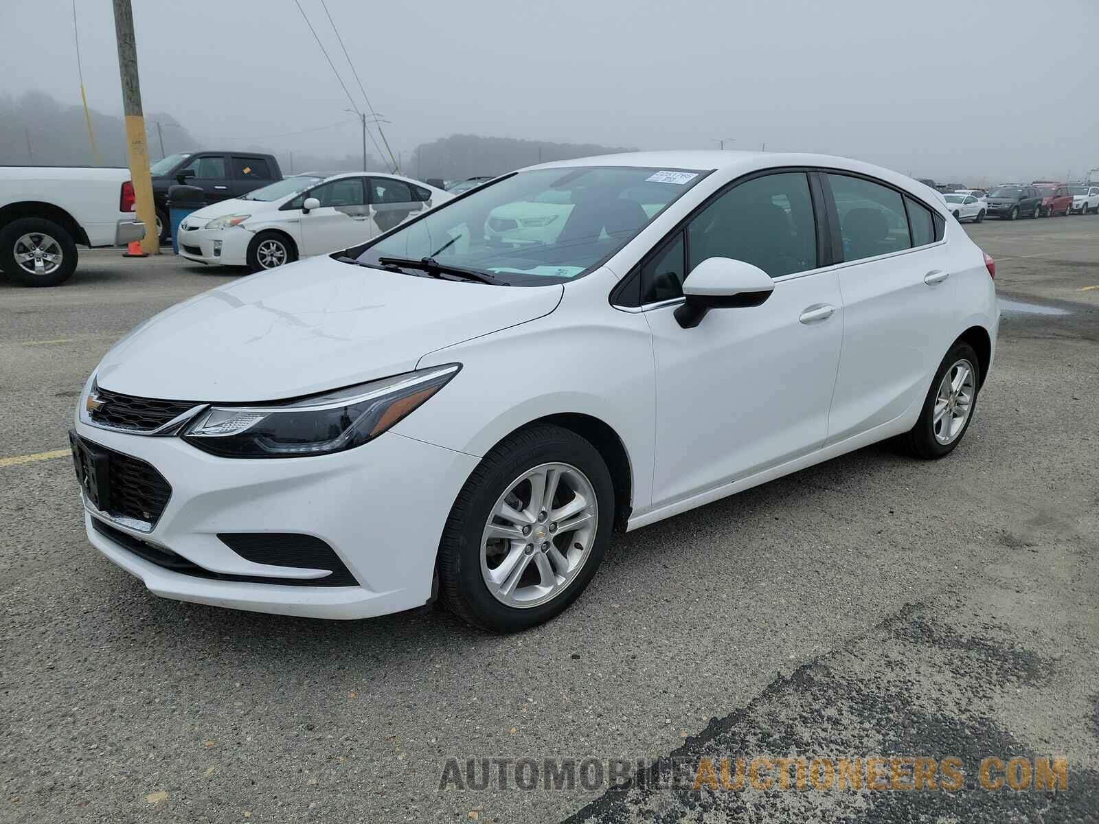 3G1BE6SM8JS639808 Chevrolet Cruze 2018