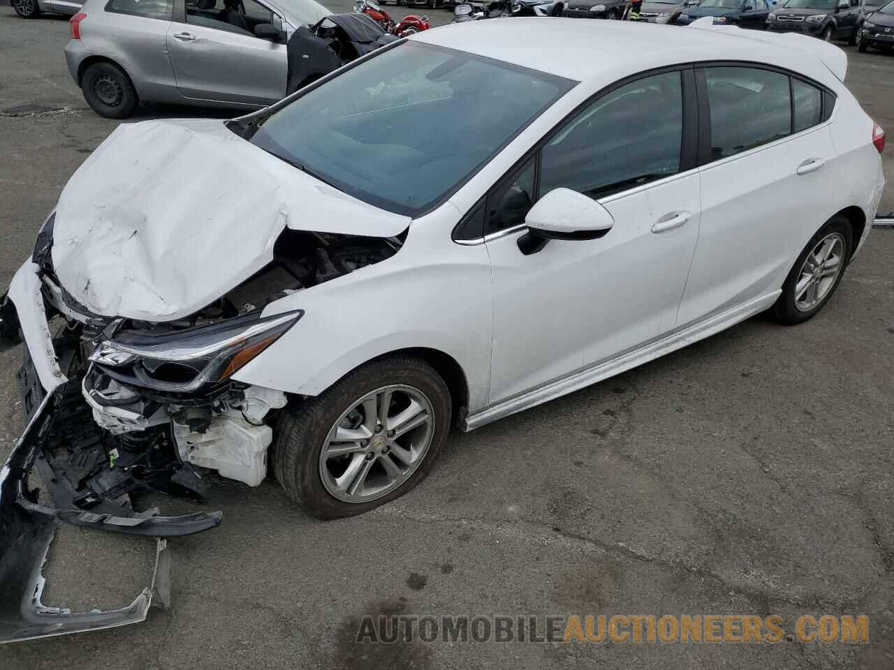 3G1BE6SM8JS647570 CHEVROLET CRUZE 2018