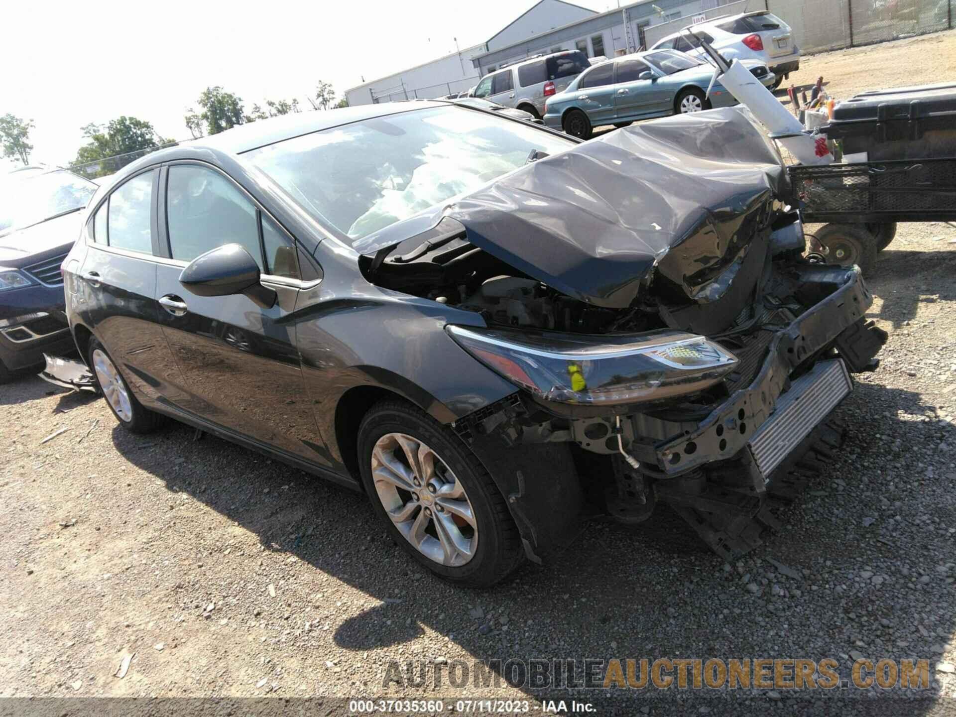 3G1BE6SM8KS567526 CHEVROLET CRUZE 2019