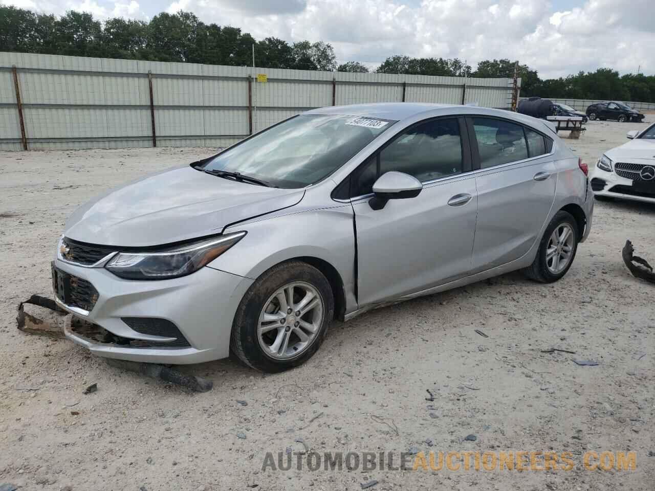 3G1BE6SM9JS633158 CHEVROLET CRUZE 2018